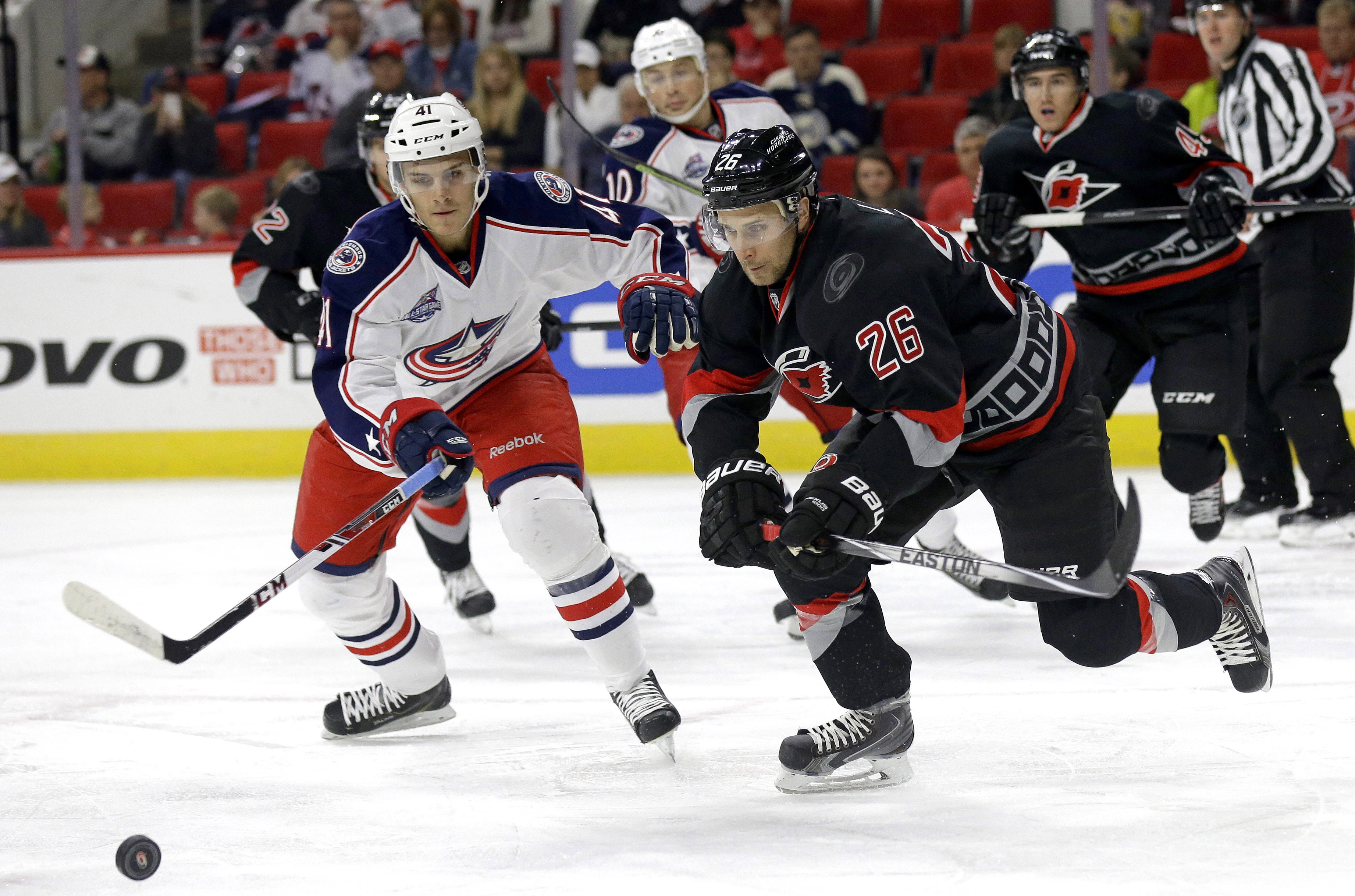 Hurricanes beat Blue Jackets 3-2 in overtime