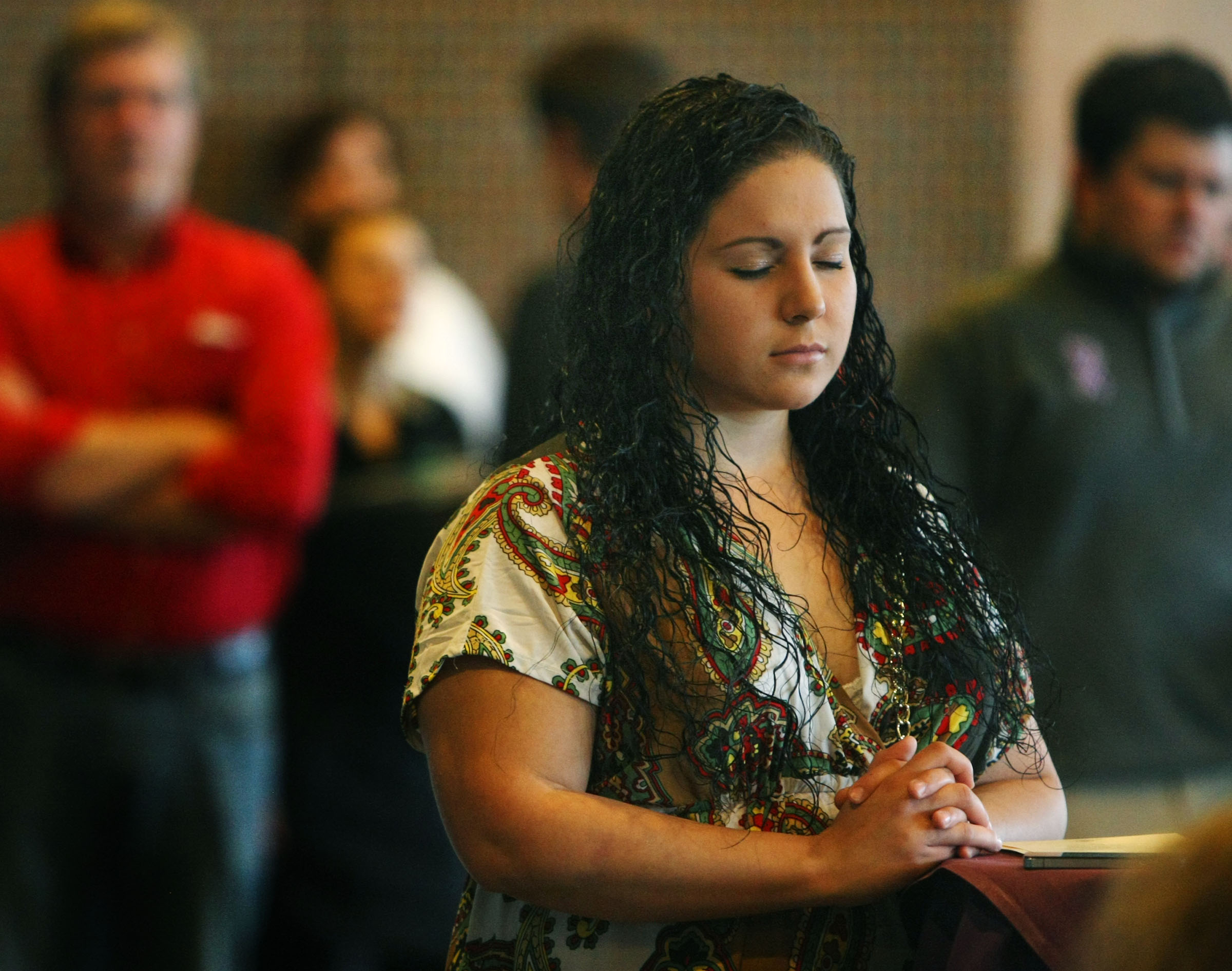 ¿Debo irme o quedarme? Cómo la fe agrega complejidad a la violencia doméstica