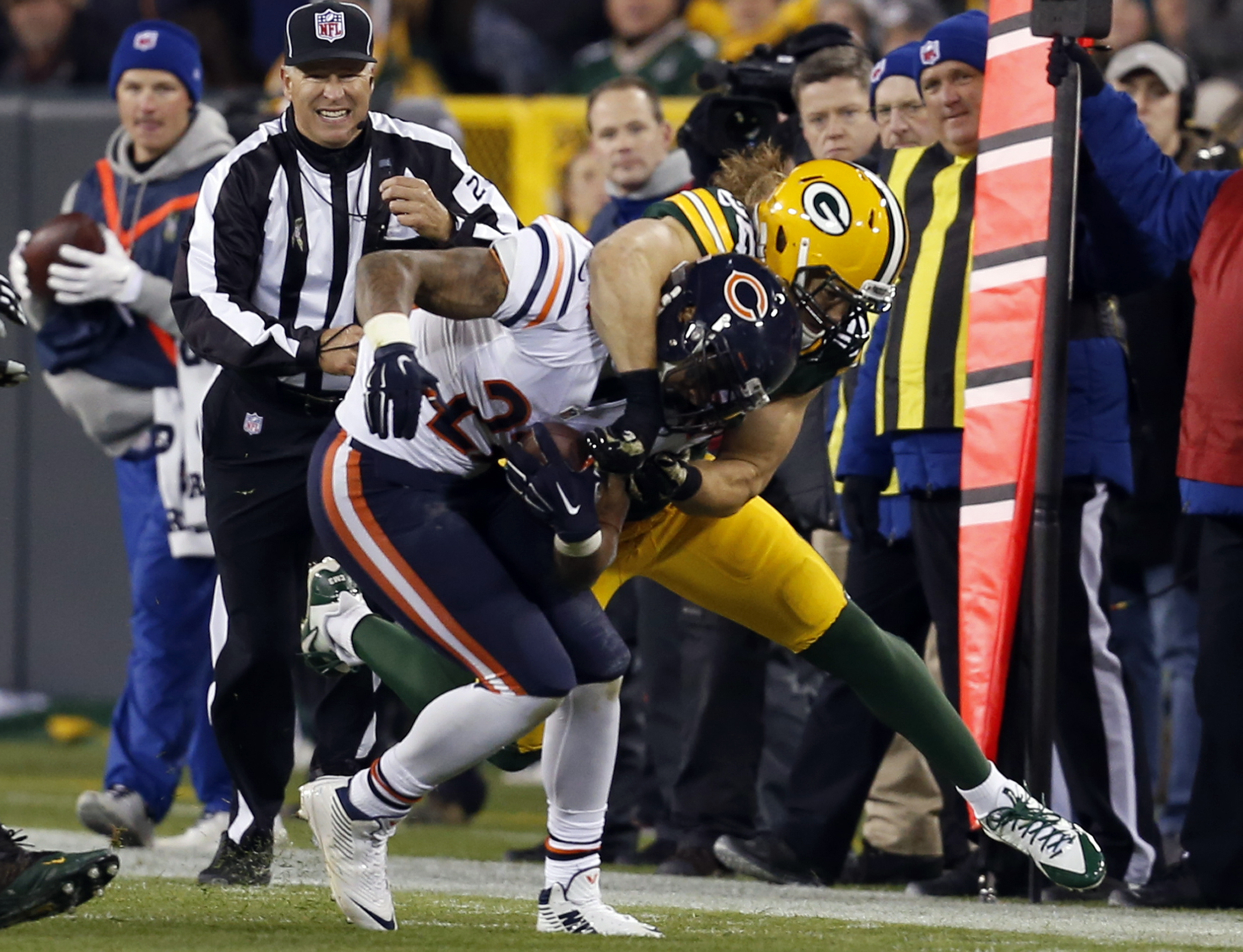 Clay Matthews sets pace for Packers defense