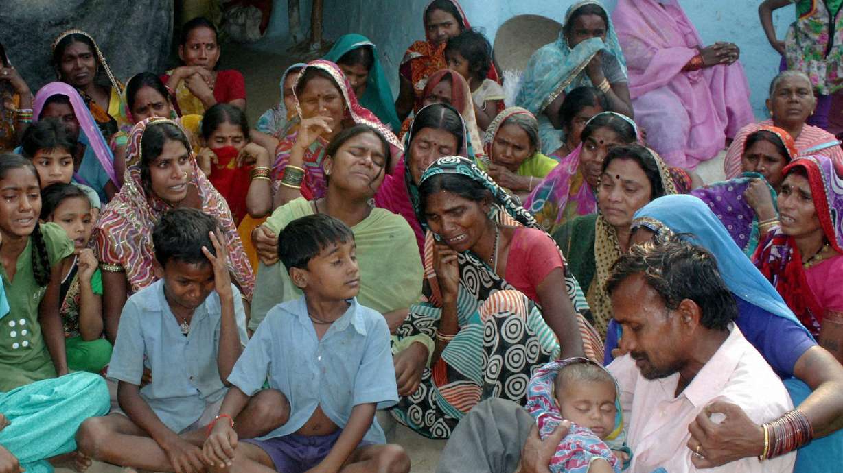 Docs rush to help after India sterilization deaths