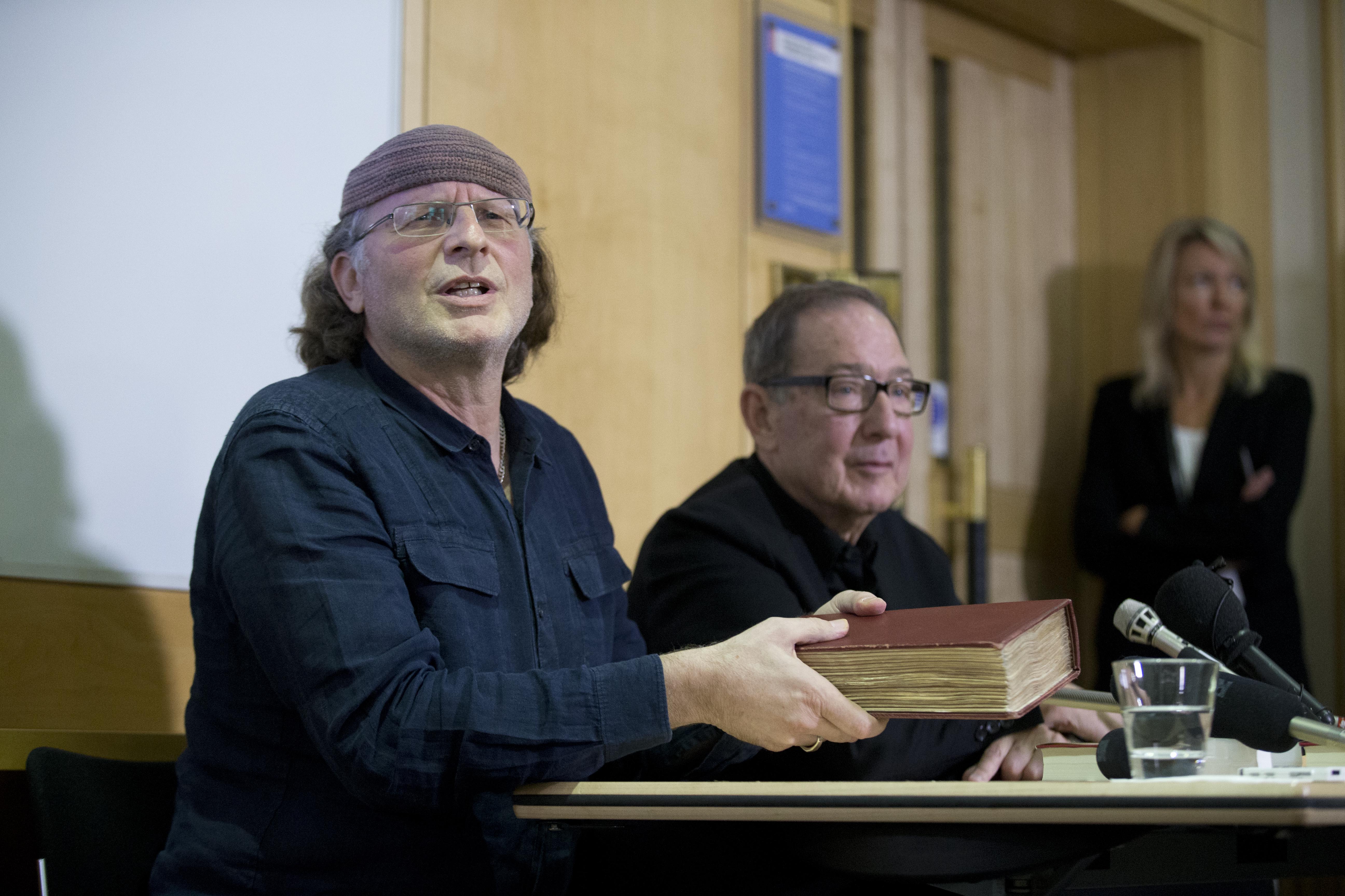 Married Jesus? New book adds fuel to conspiracies