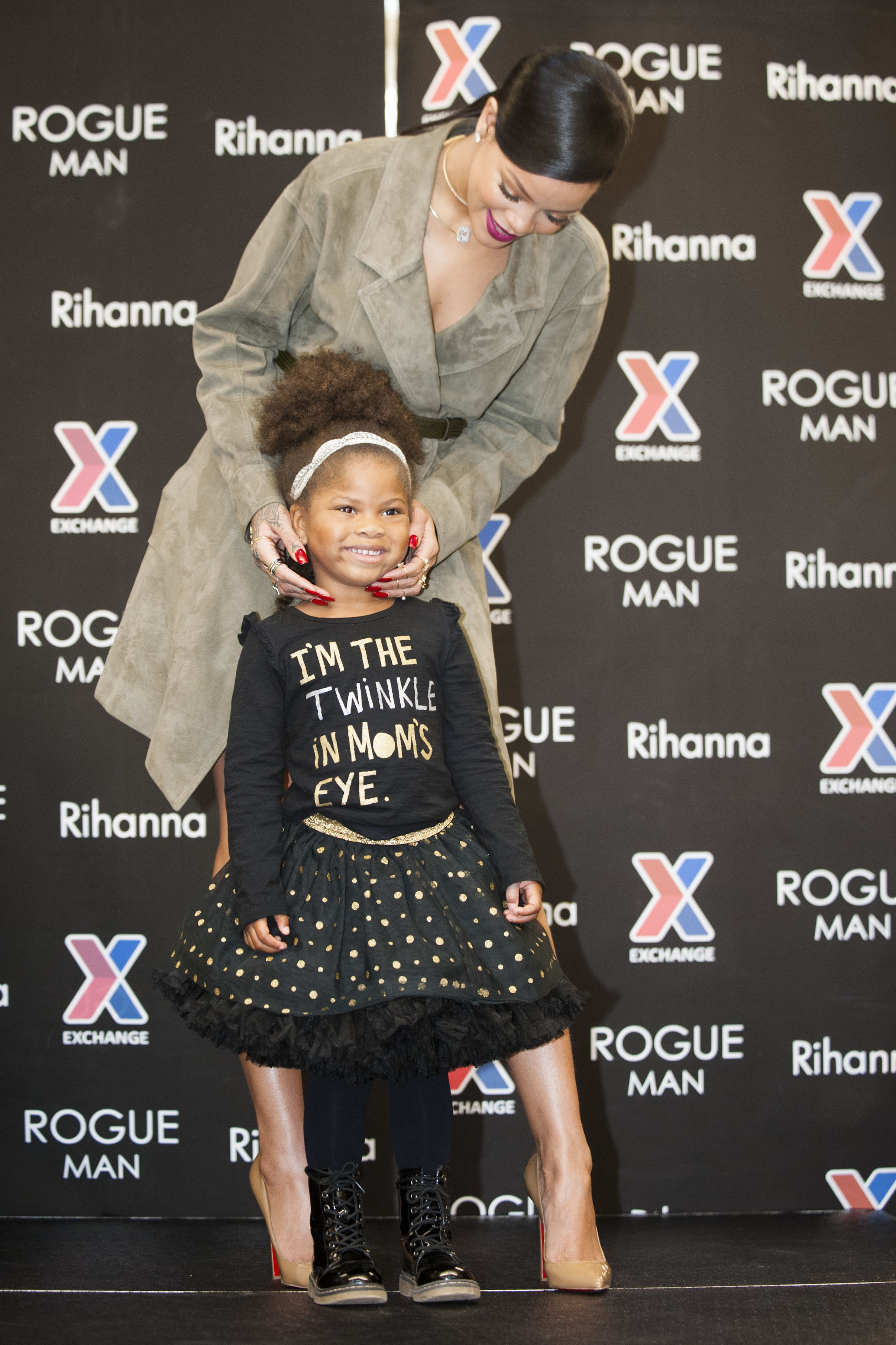 Rihanna teases new music at Virginia military base