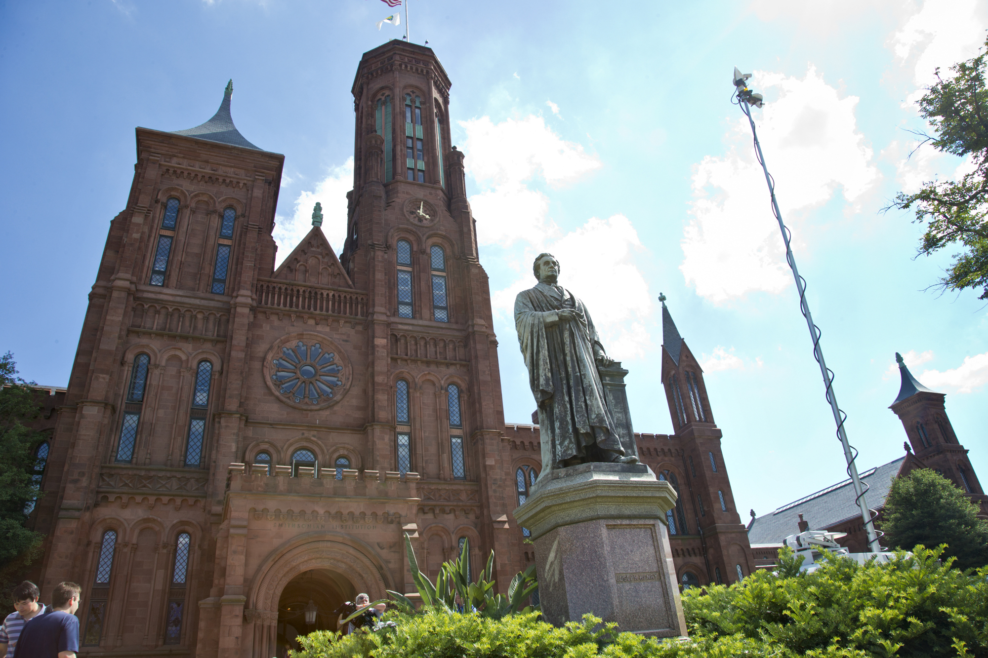 Smithsonian unveils $2 billion museum face-lift