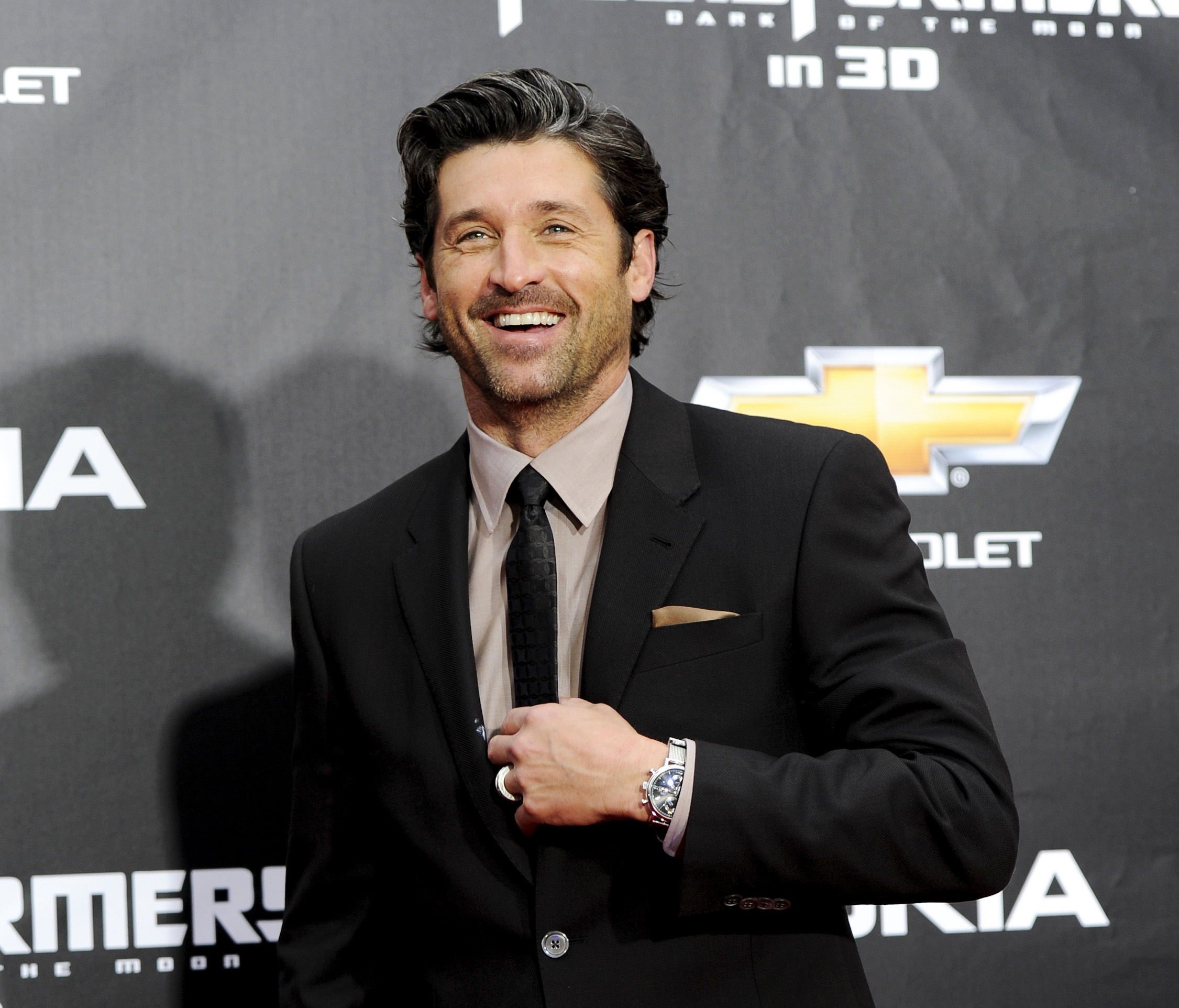 Actor Patrick Dempsey honored for cancer care