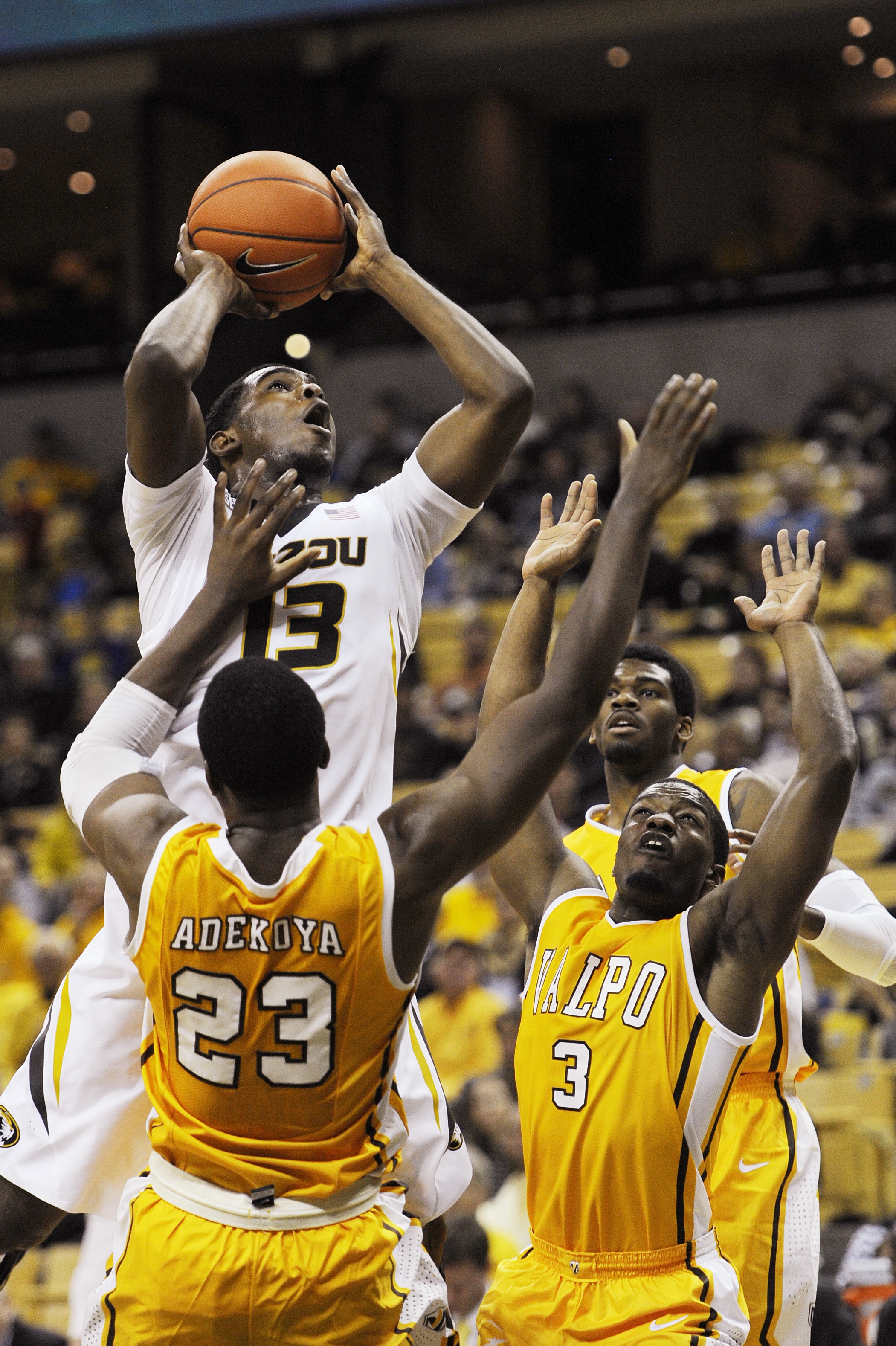 Missouri beats Valparaiso 56-41