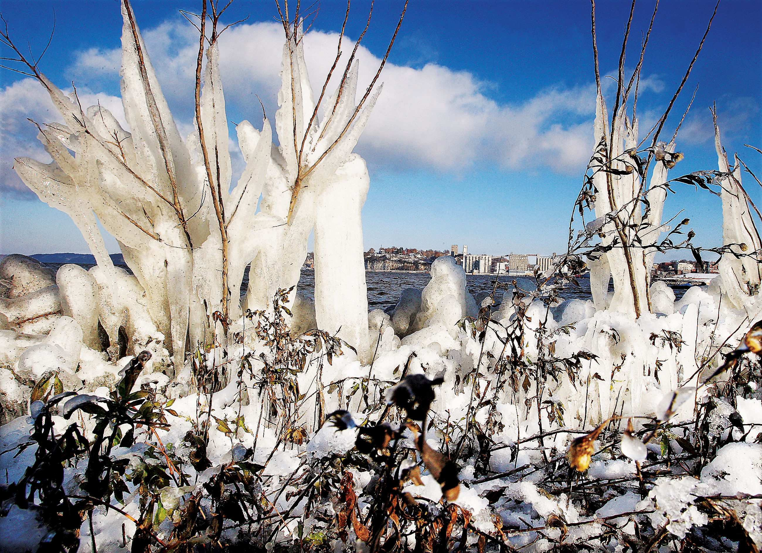 4 deaths blamed on major New York snowstorm