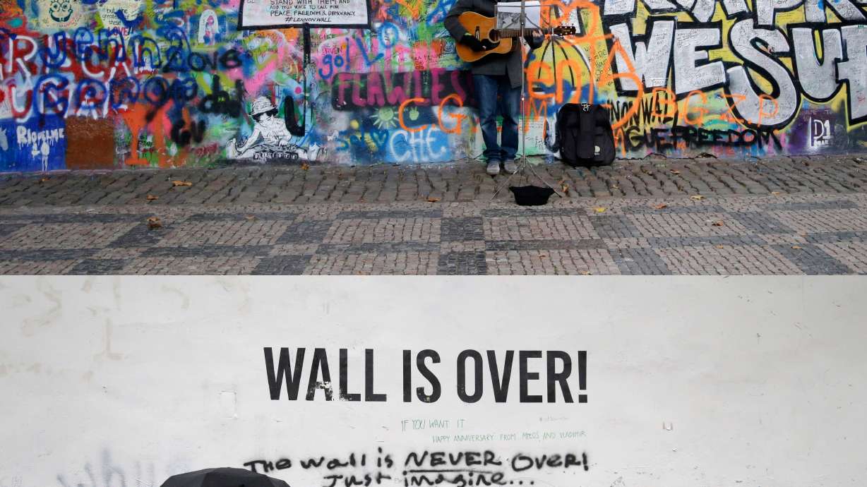 Prague wall dedicated to John Lennon painted over