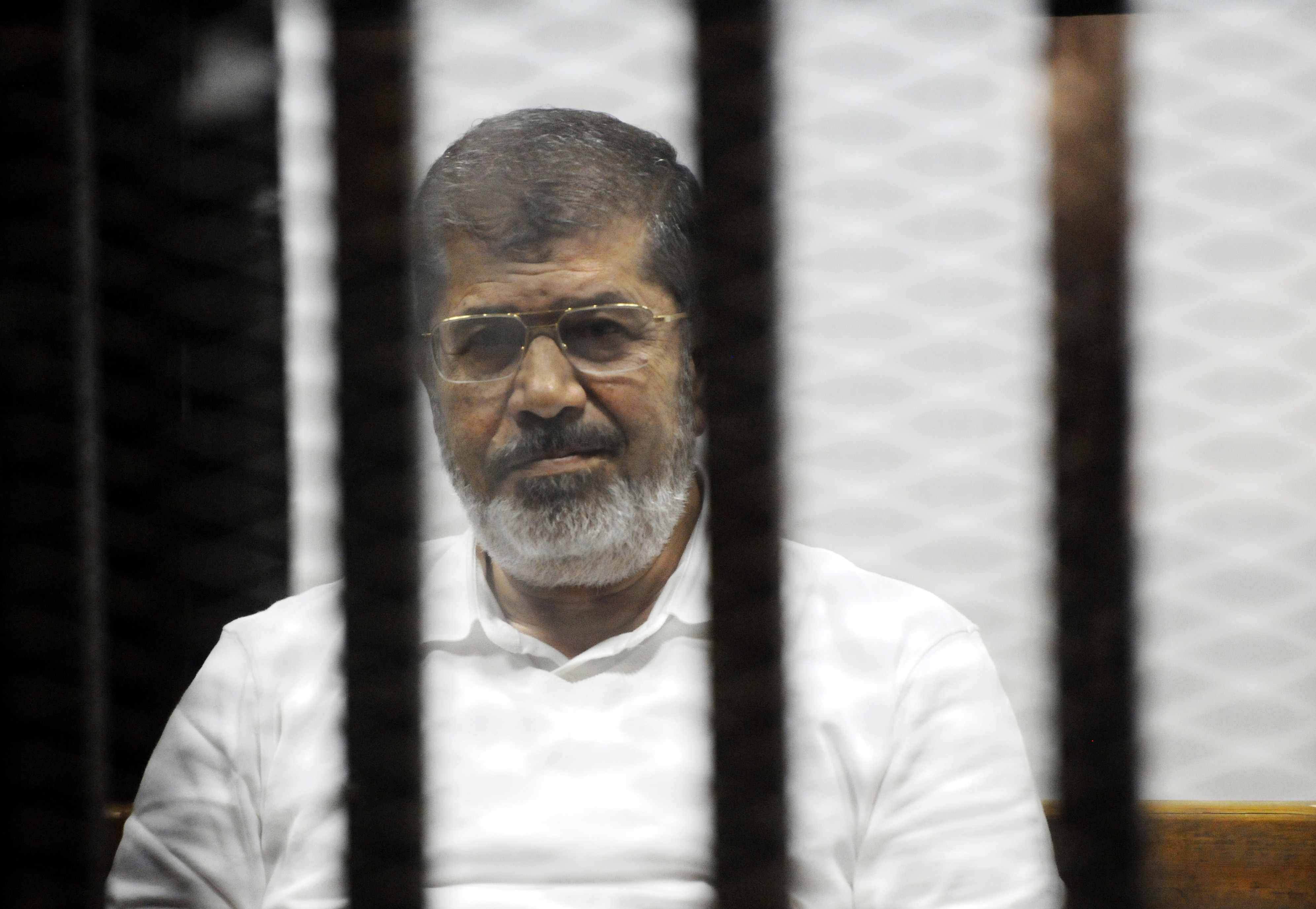 Egypt prosecutor asks for death sentence for Morsi