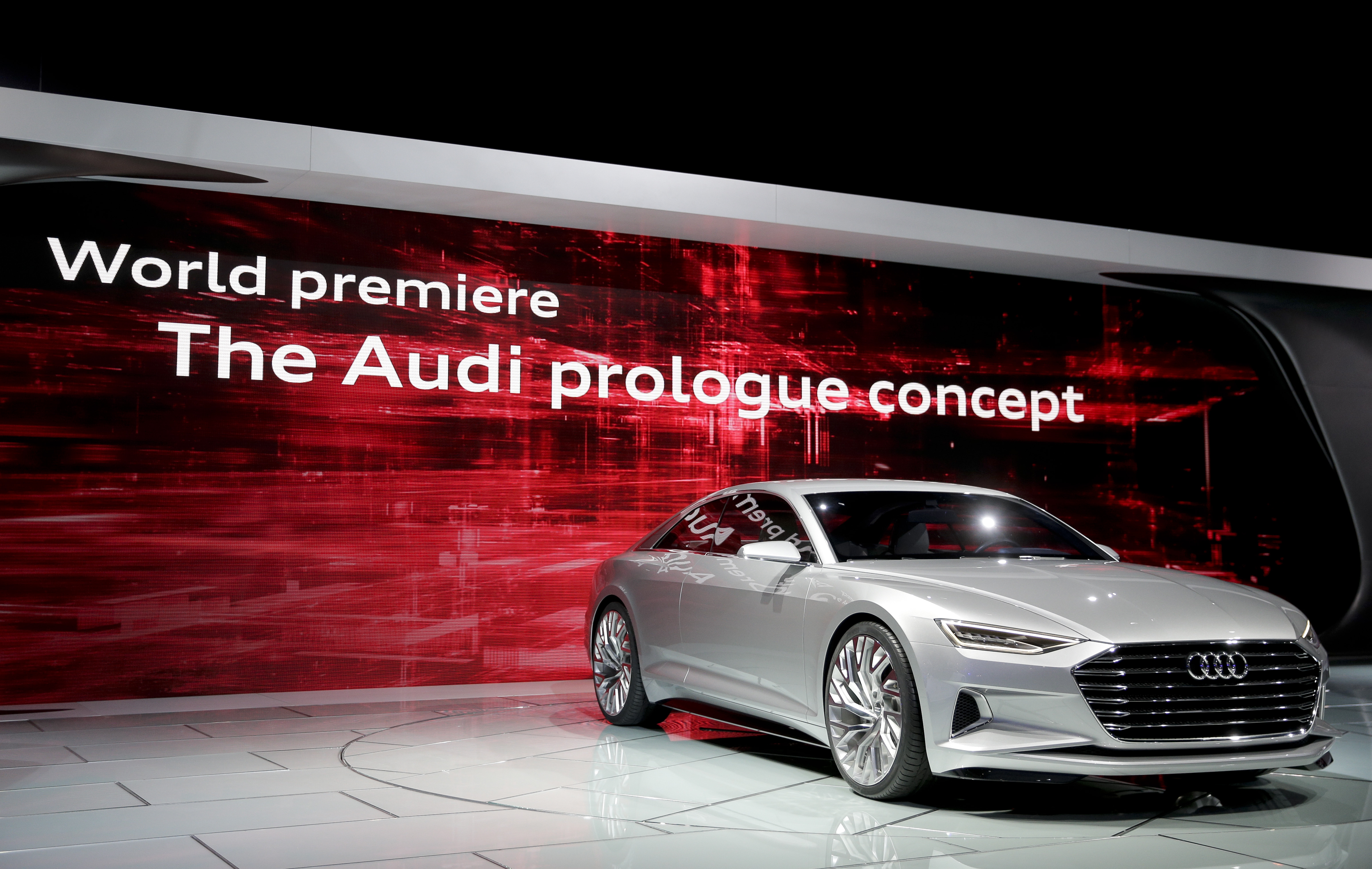 Automakers debut key models at L.A. Auto Show