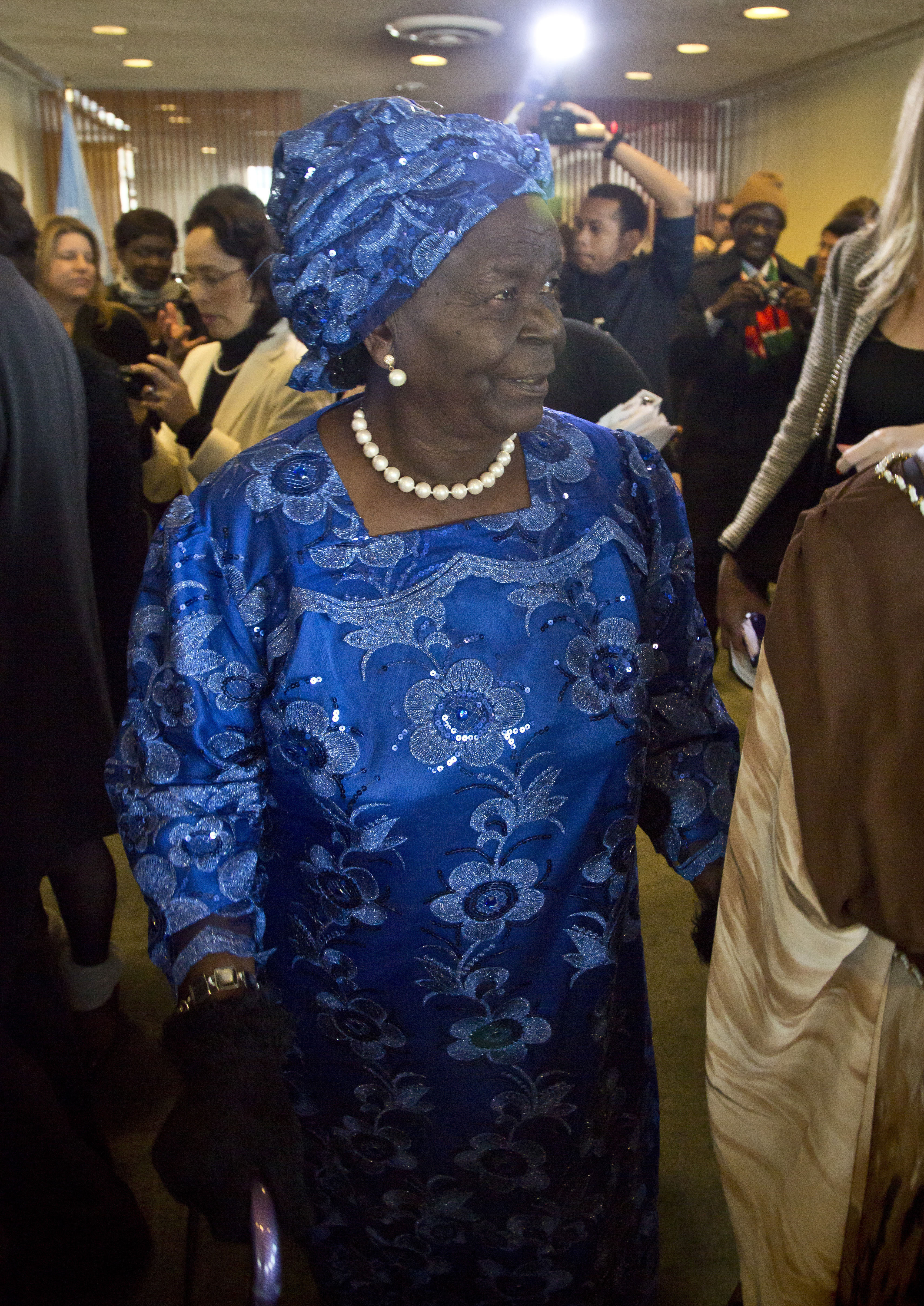 Obama matriarch gets UN education award