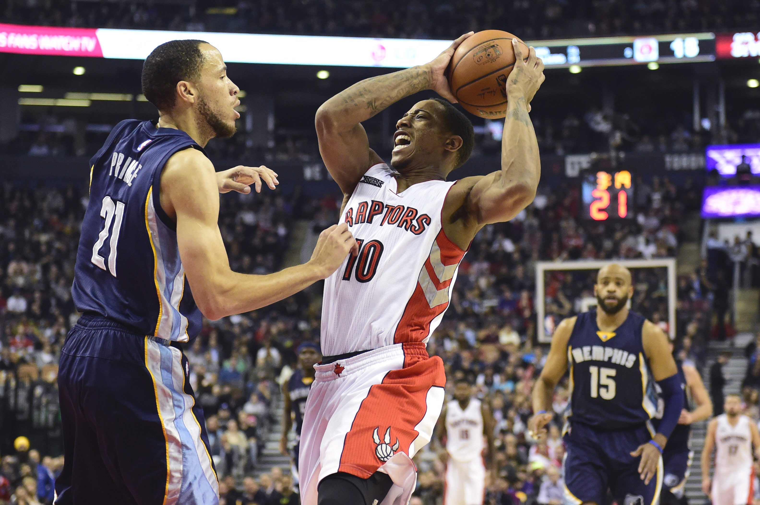 Raptors beat undermanned Grizzlies 96-92