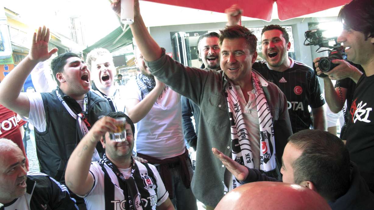 'Booze Traveler' host explores how world drinks