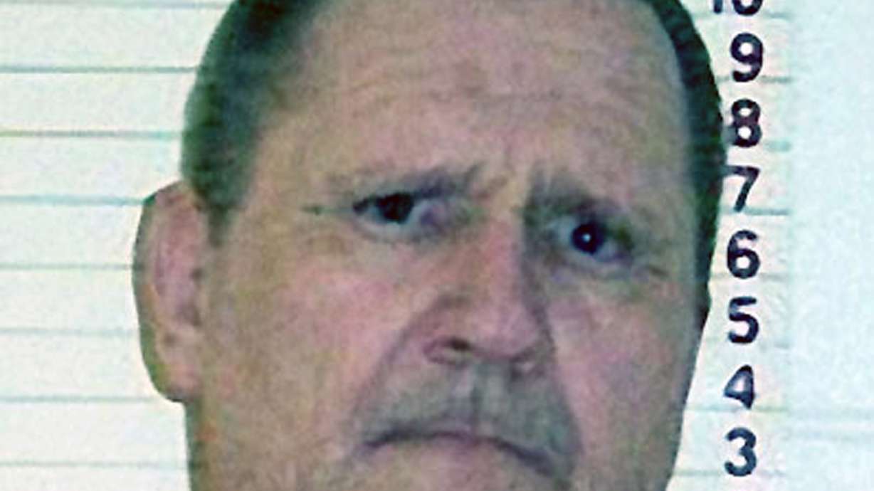 Judge overturns death penalty for Wyoming inmate