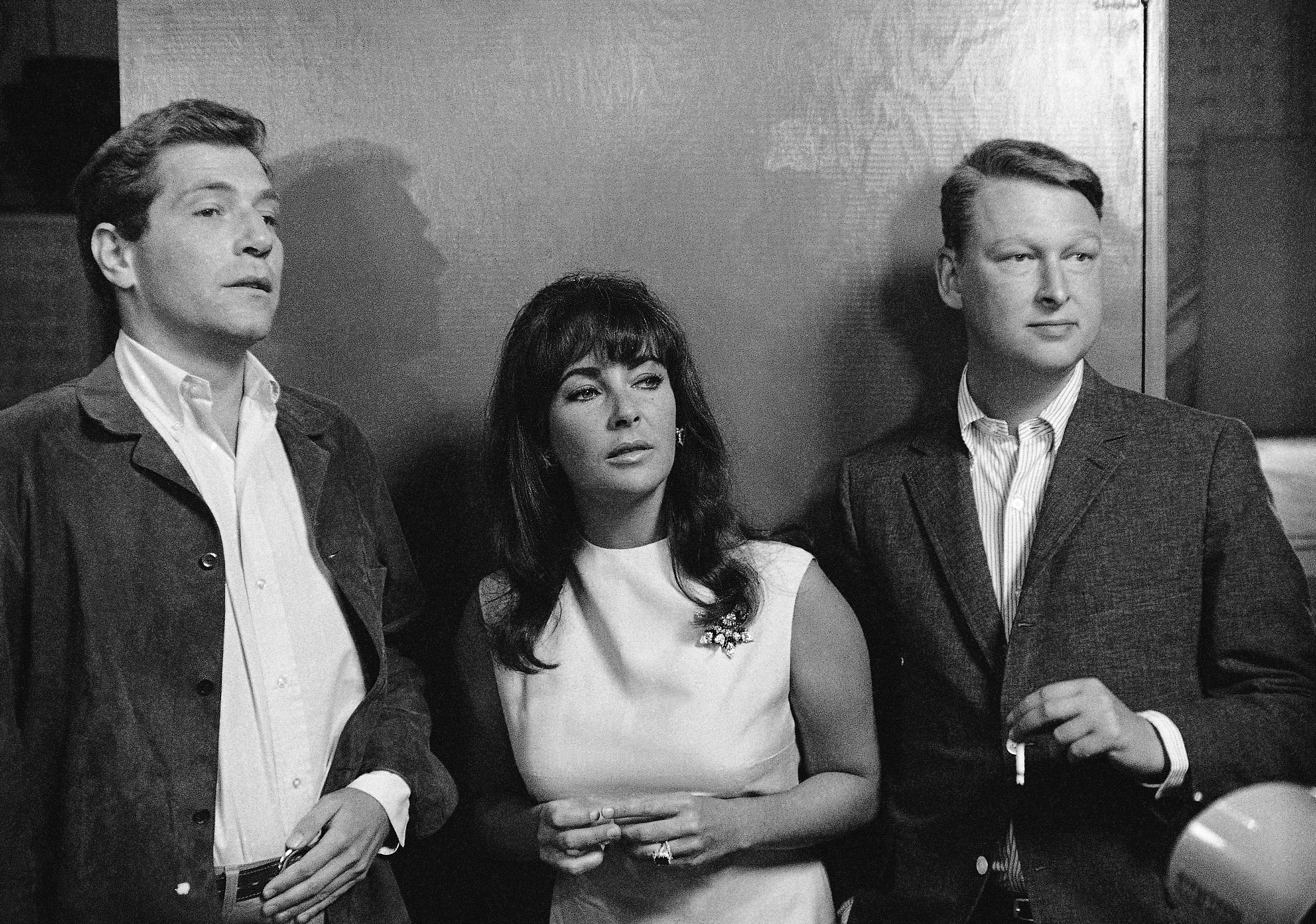 Mike Nichols, crafter of films, plays, dies at 83