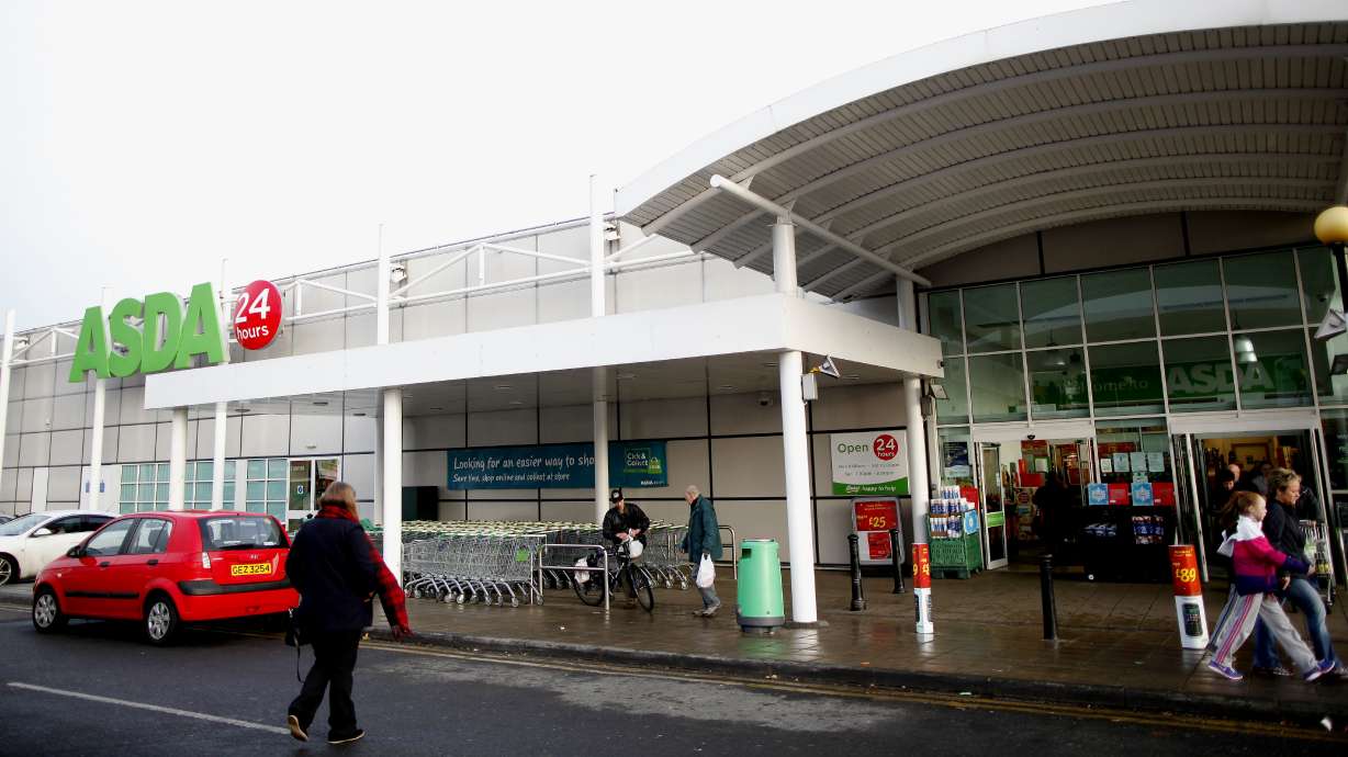 Black Friday shopping catches on in UK