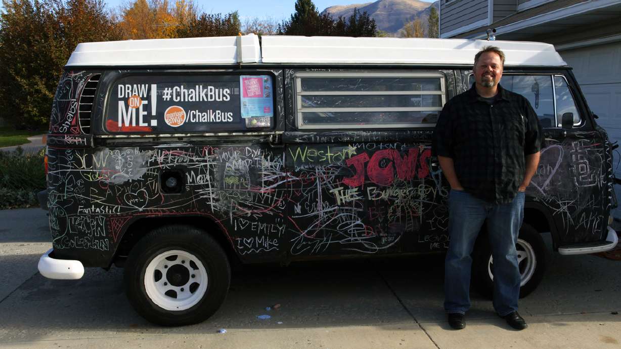 Revived Volkswagen Bus inspires impromptu art, positive messages