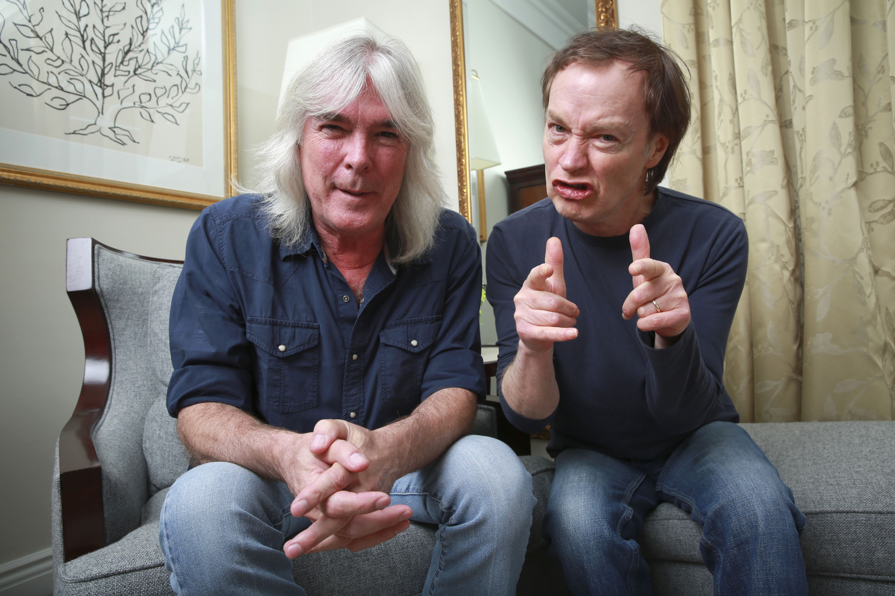 With shake-ups, AC/DC perseveres with album, tour