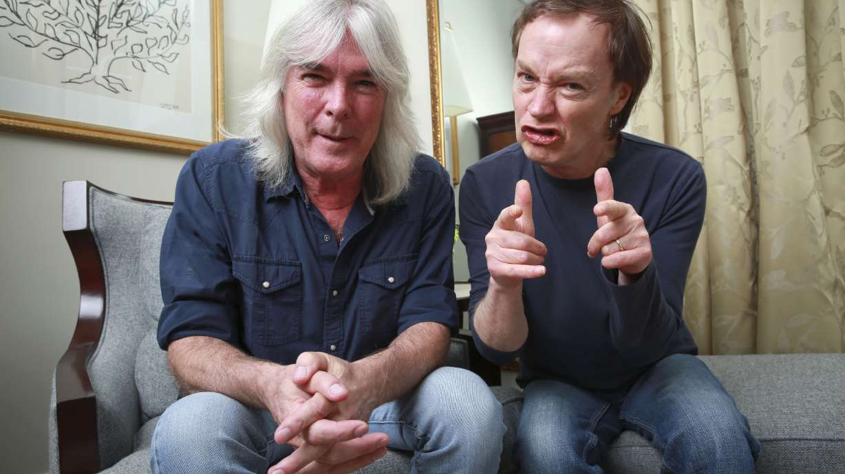 With shake-ups, AC/DC perseveres with album, tour