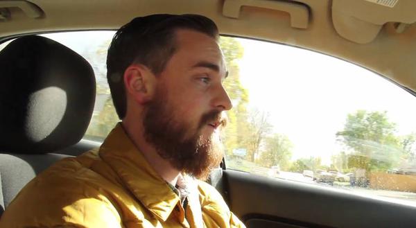 Video: Man uses 'random acts of pasta' to feed the homeless