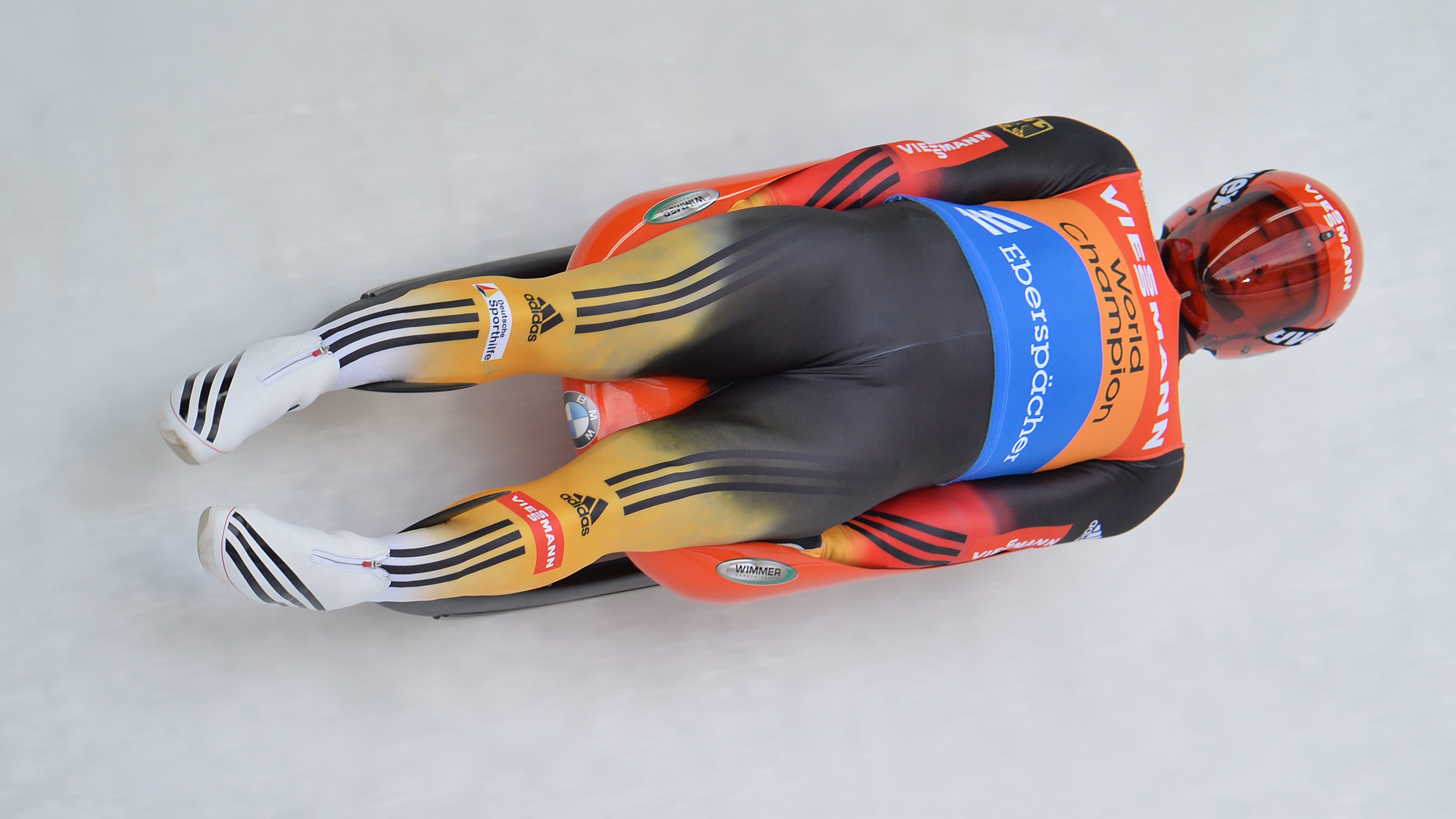 German lugers win all 6 races of World Cup opener