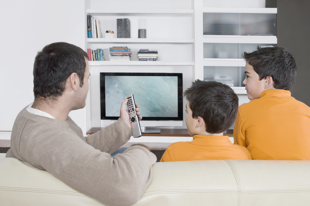 7 tips for discussing news stories with your children