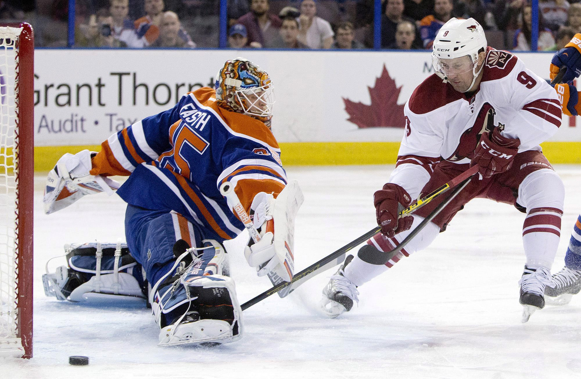 Coyotes hand Oilers 10th straight loss, 5-2