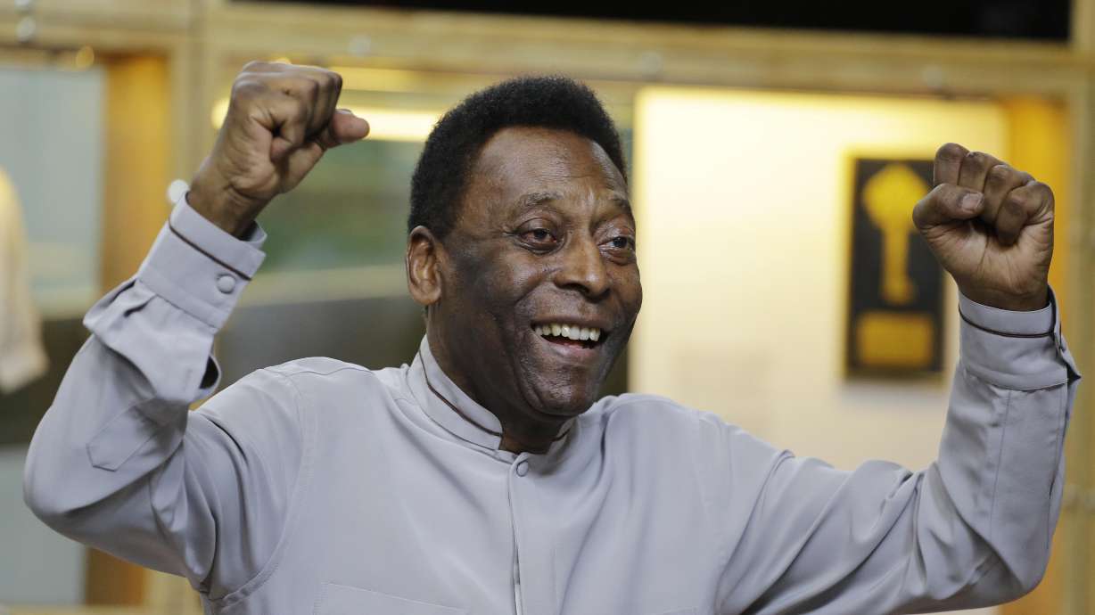Pele off intensive care, still in hospital