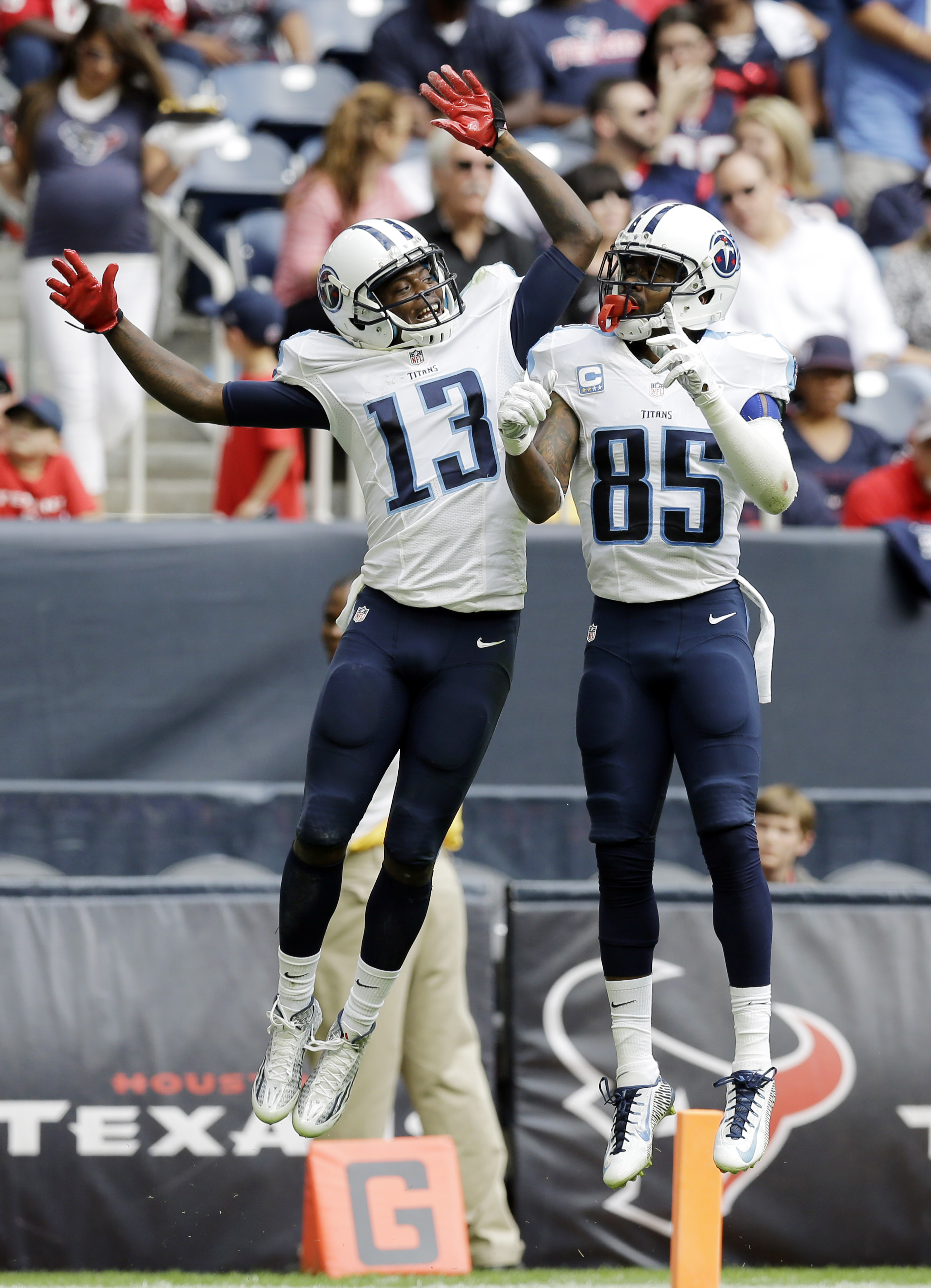 Injuries now piling up for Titans' wide receivers