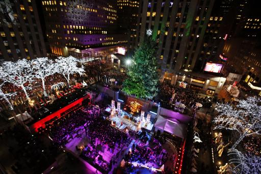 Encienden árbol de Navidad del Rockefeller Center