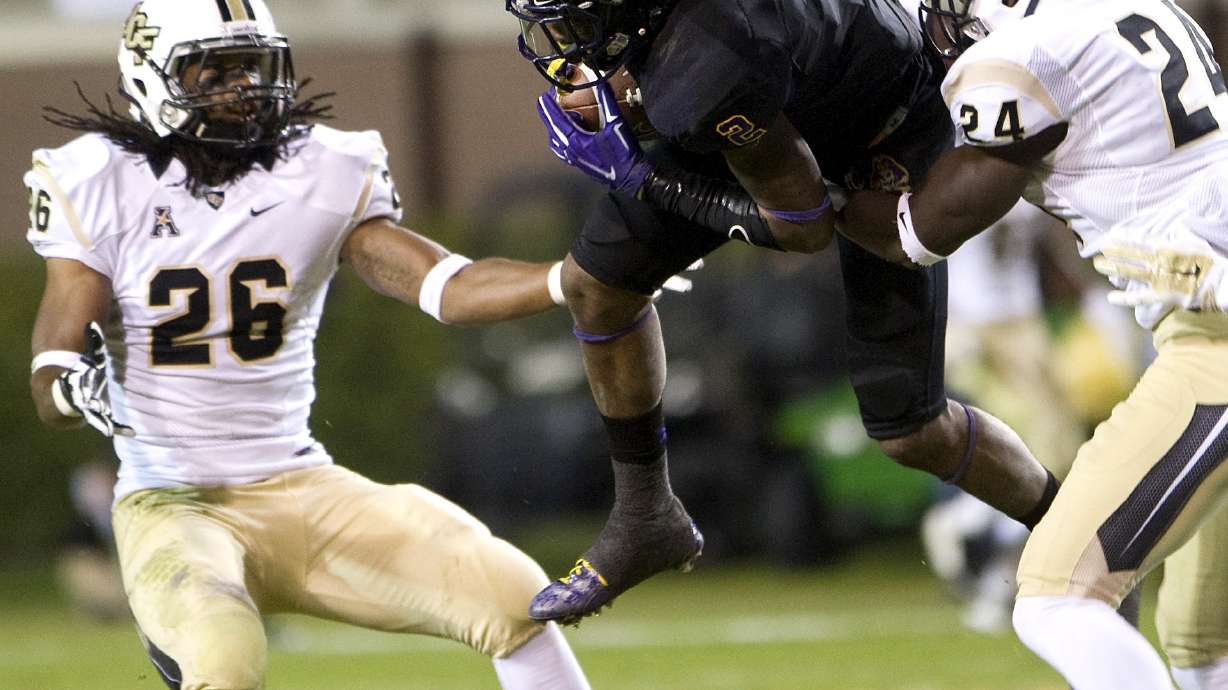 UCF stuns East Carolina with Hail Mary, 32-30