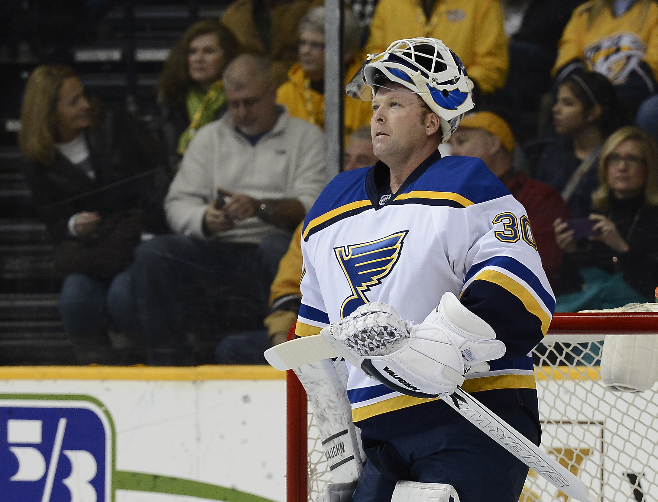No win, but Brodeur impresses Blues in his debut