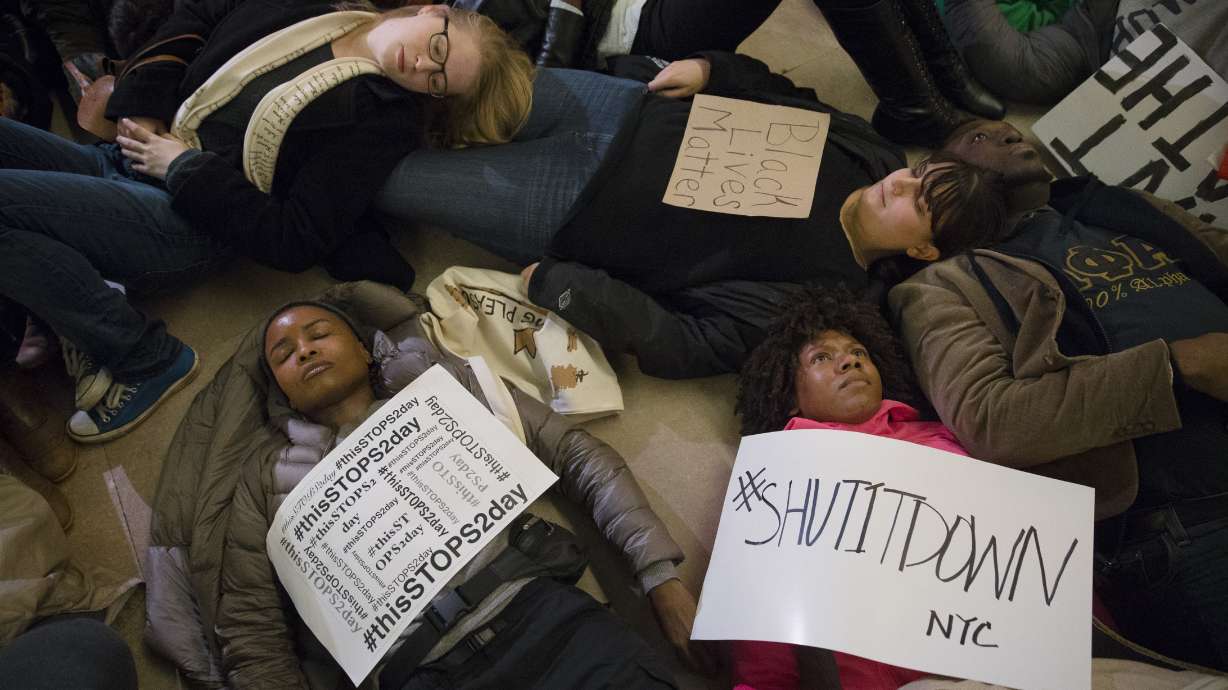 Chokehold death protest gets violent in California