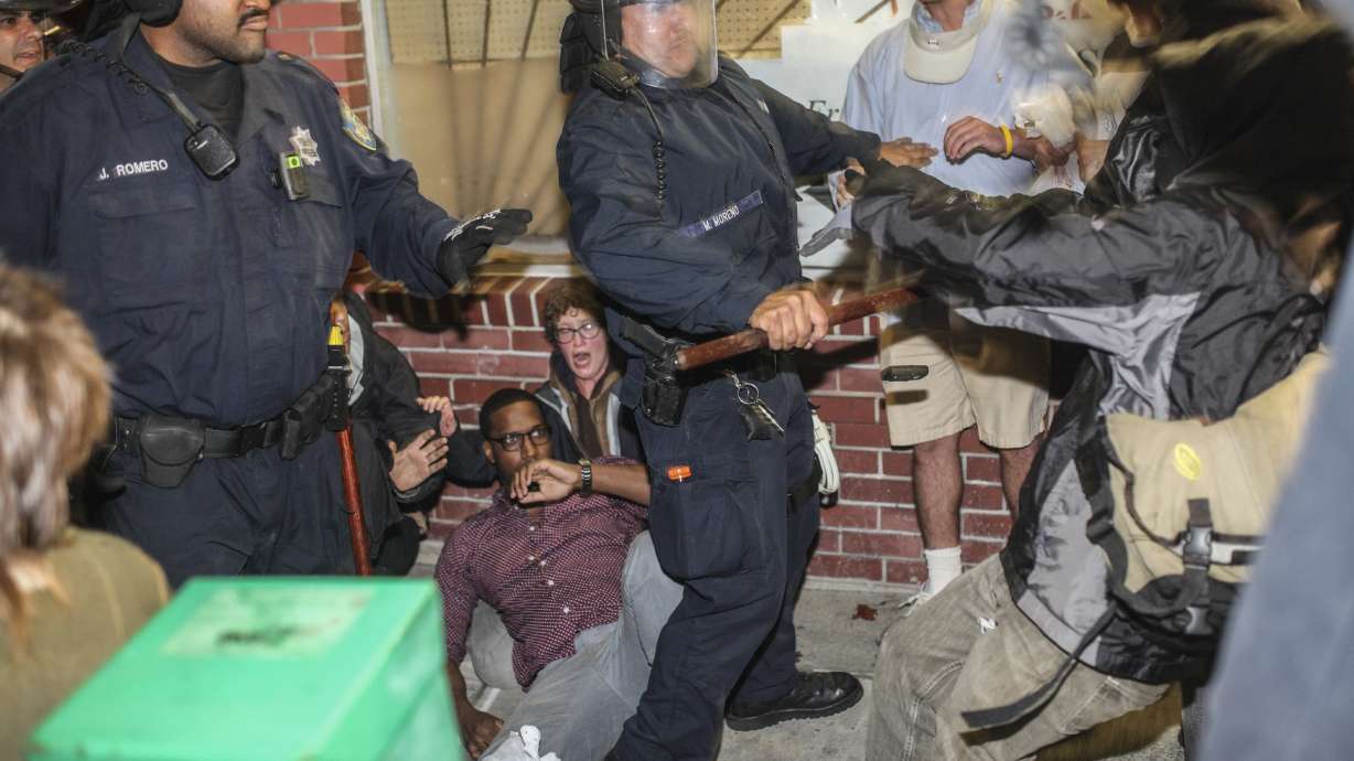 Violence erupts for 2nd night in Berkeley protest
