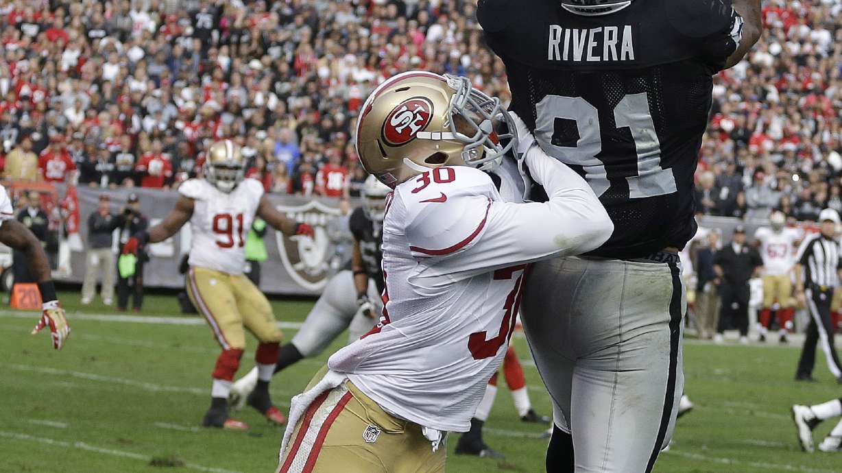 Raiders shock 49ers 24-13 in Battle of the Bay