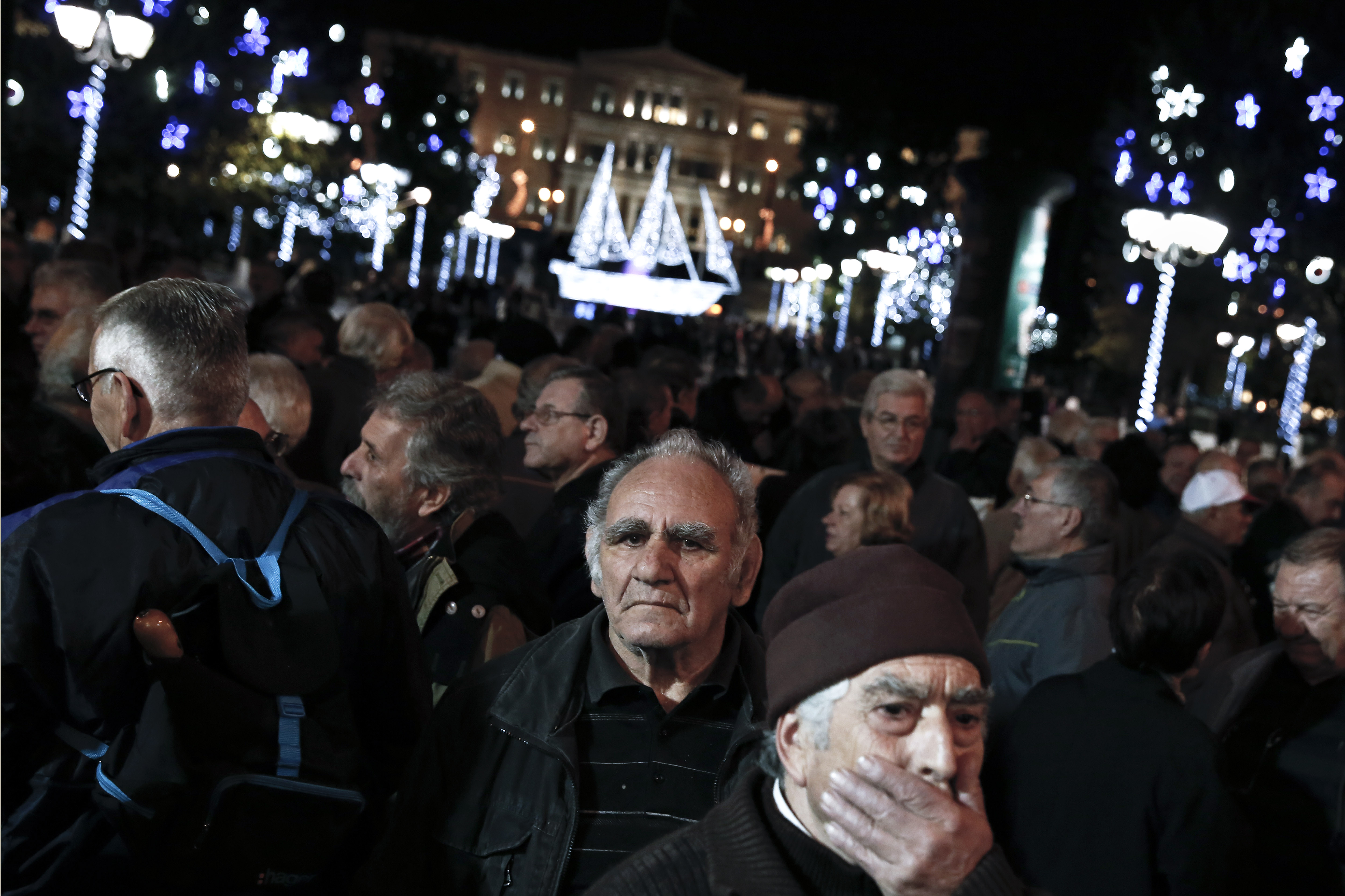Greece: Markets hit as presidential vote in doubt