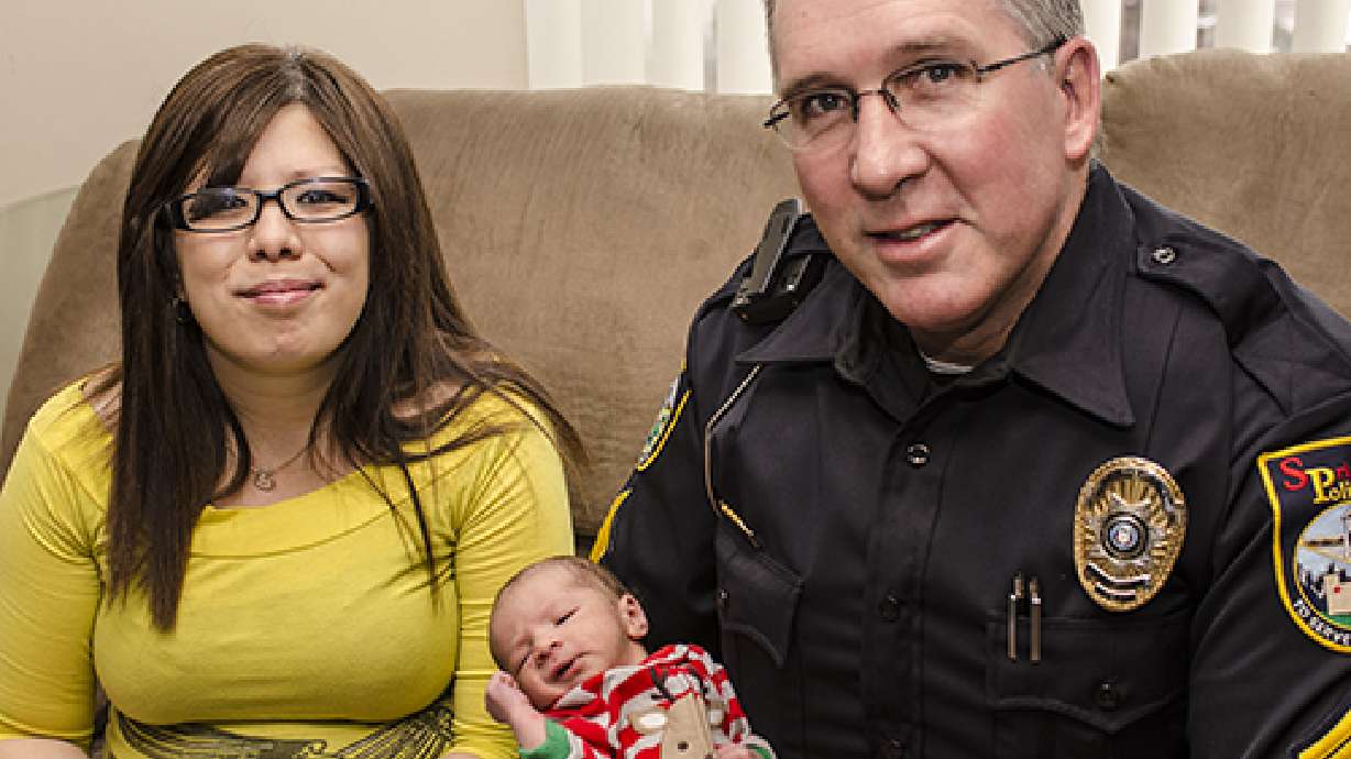 Police officer delivers baby at Springville home