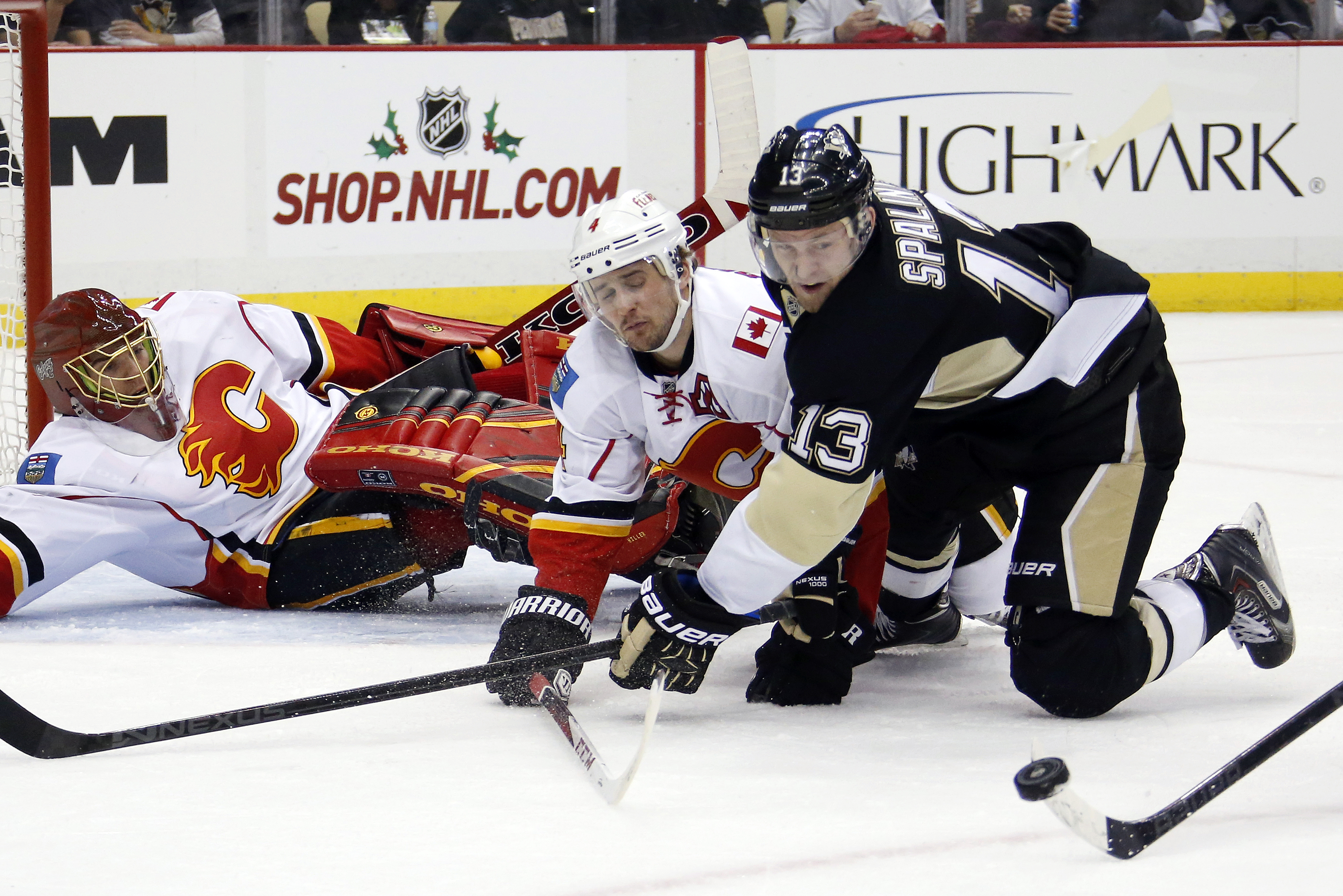 Comeau, Letang lead Penguins past Flames, 3-1