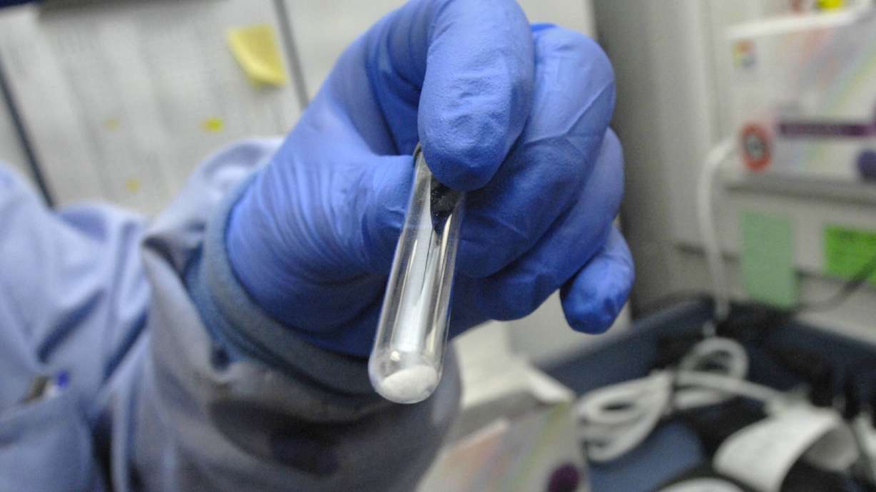 Flu season revs up for early start in Illinois