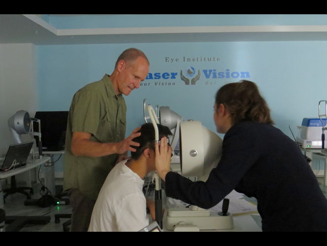 El don de la vista: Nuevo procedimiento de reticulación pinta un futuro brillante