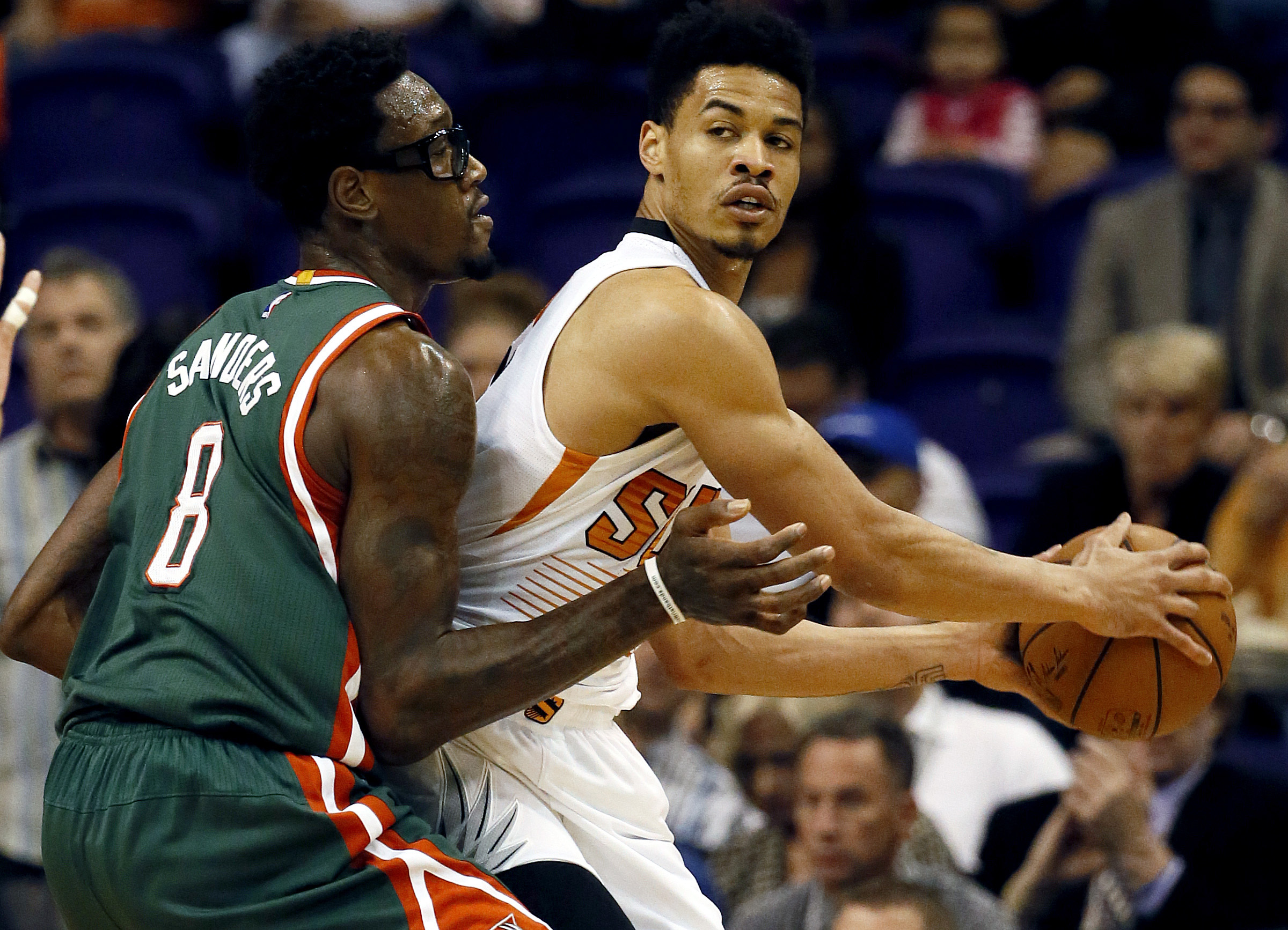 Suns players wear 'I Can't Breathe' T-shirts