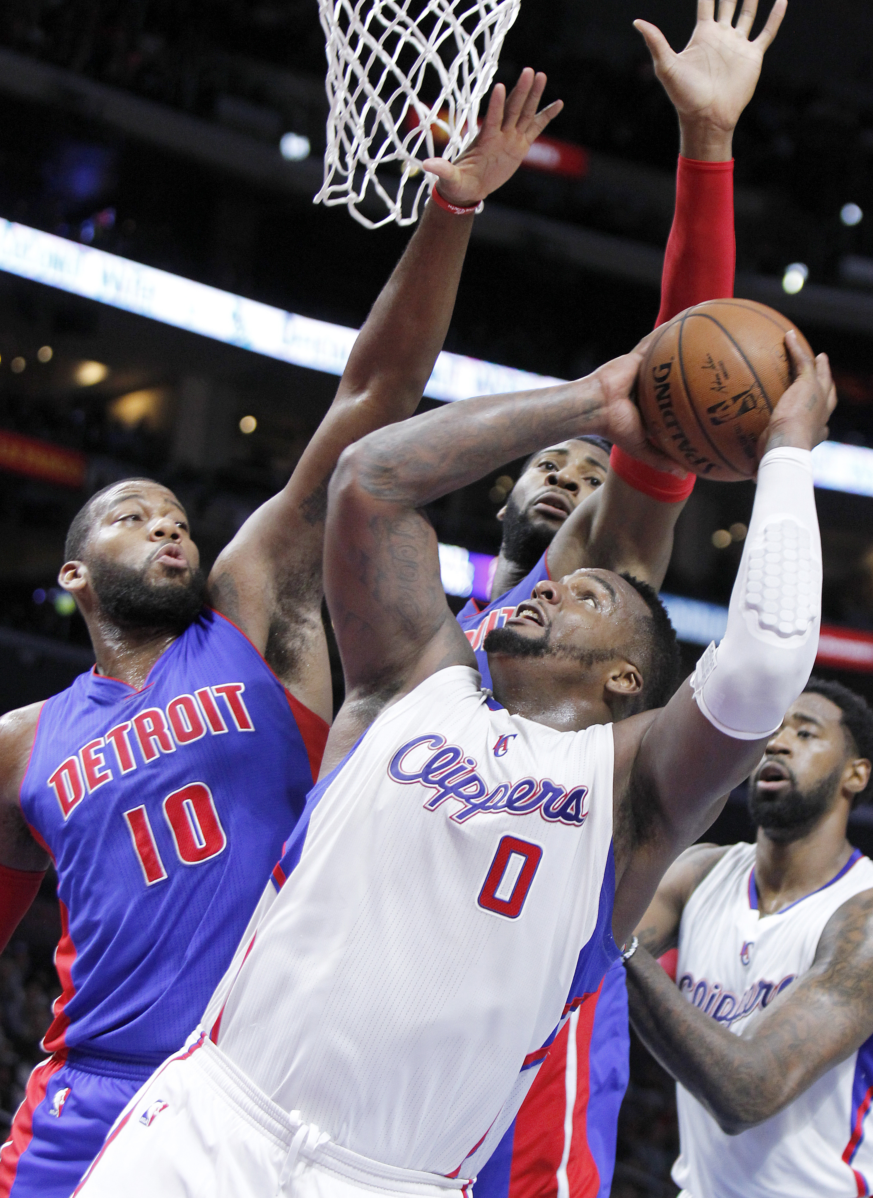 Griffin, Jordan lead Clippers over Pistons 113-91