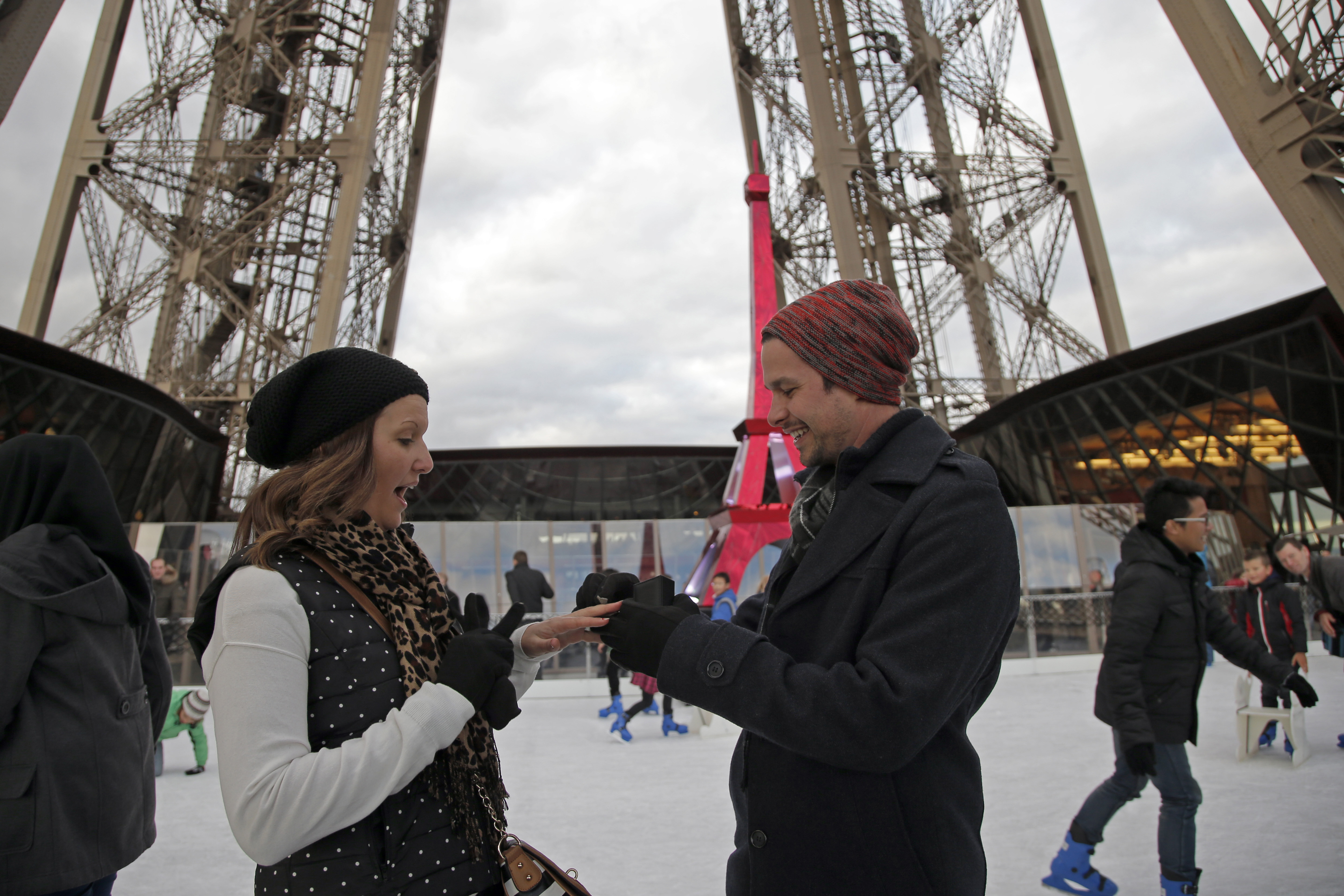American pops question at Eiffel Tower ice-rink