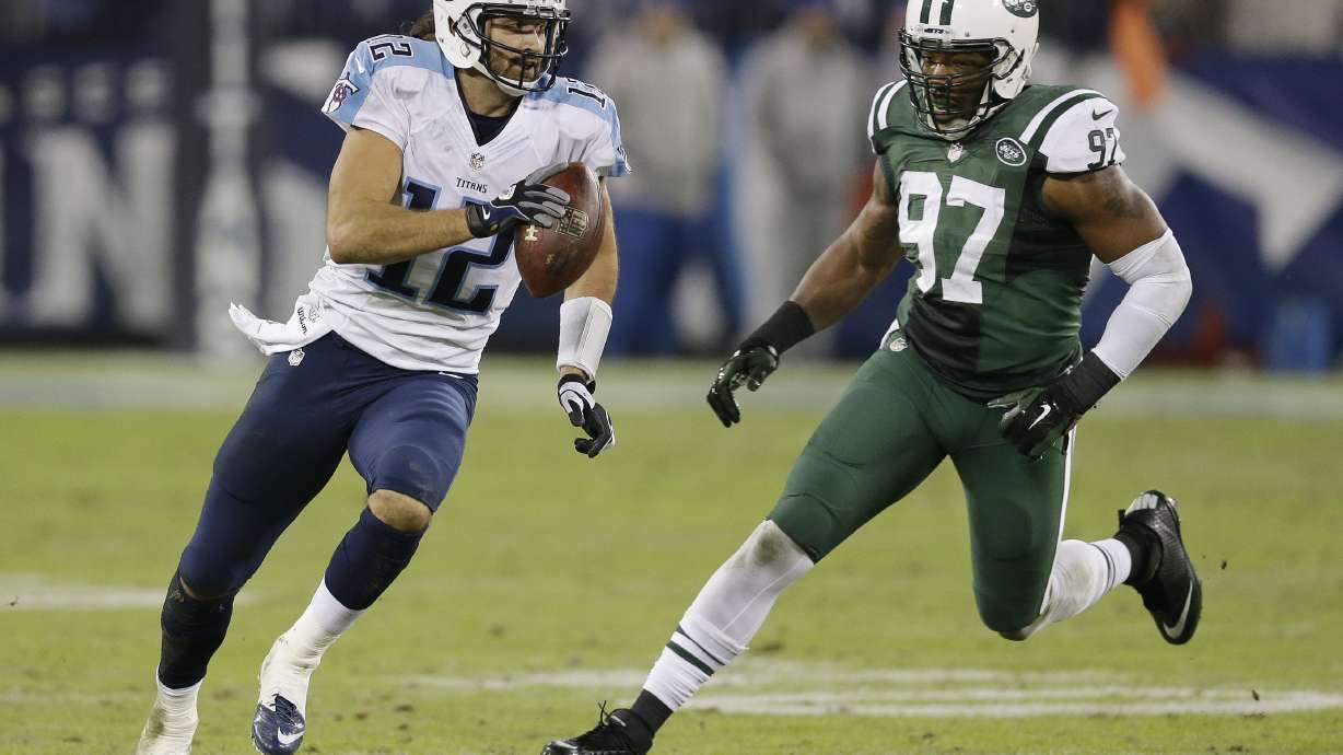 Titans starter again, Whitehurst looks to have fun
