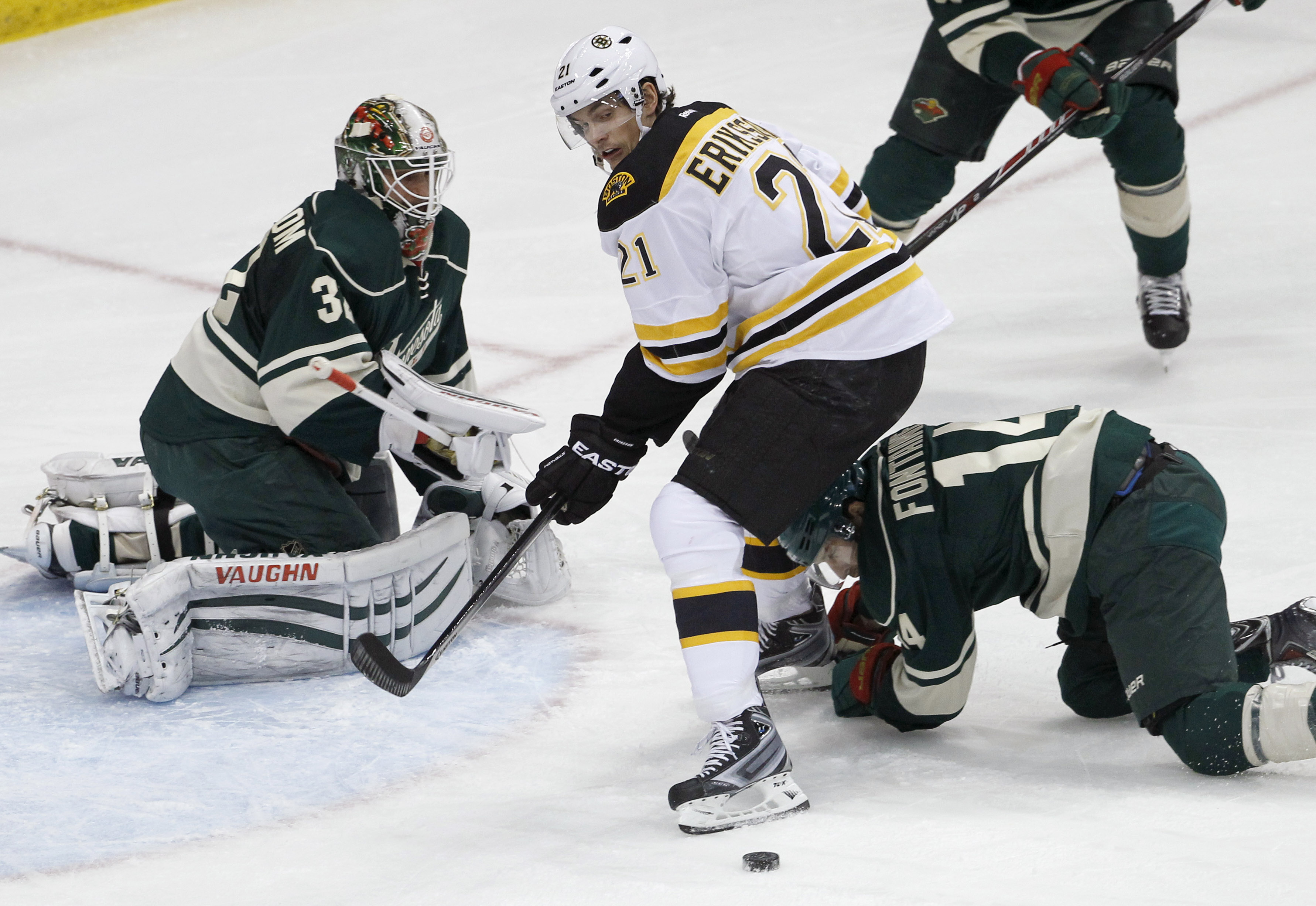 Eriksson's OT goal gives Bruins 3-2 win vs. Wild