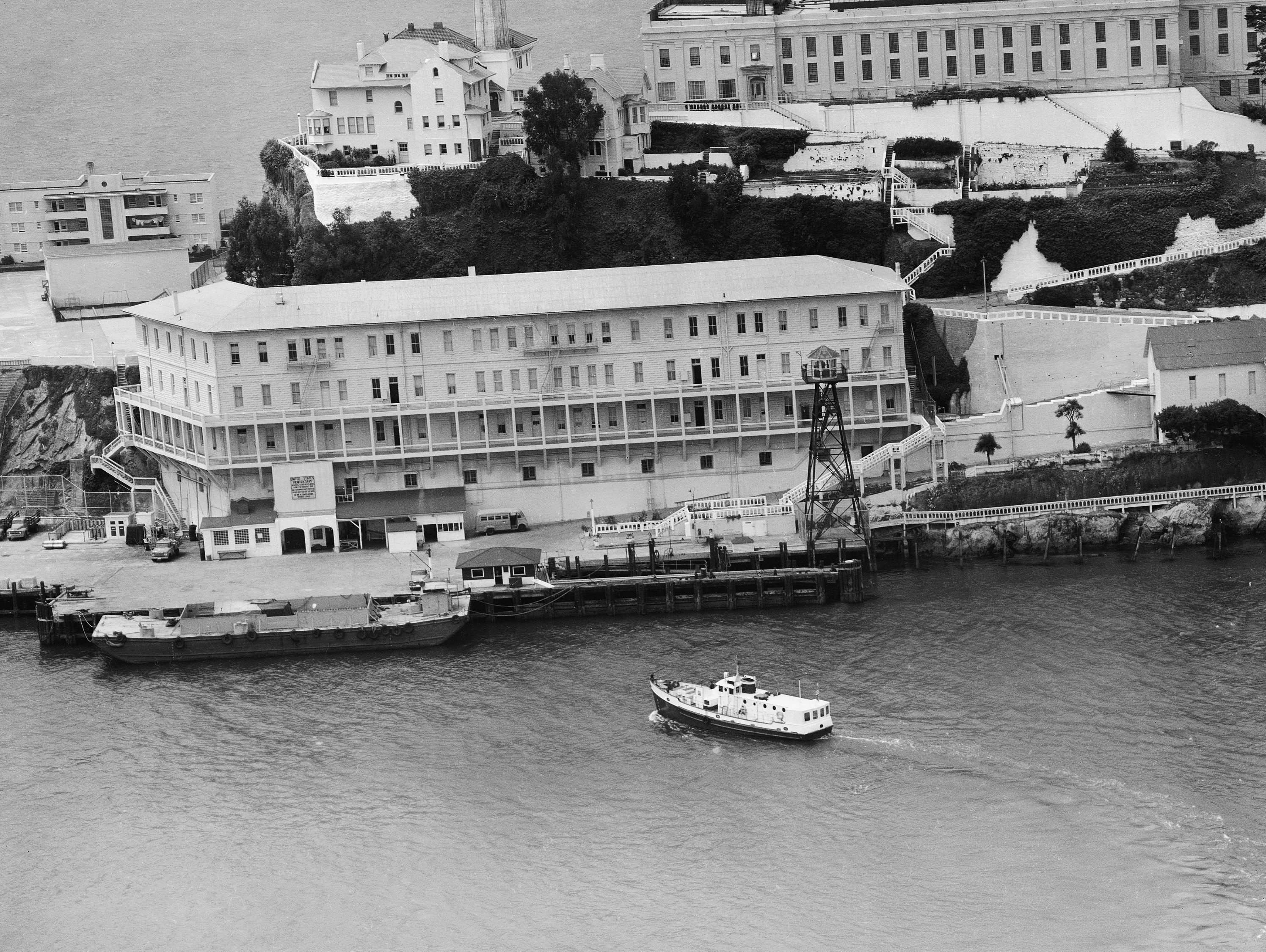 Study: Alcatraz inmates could have survived escape