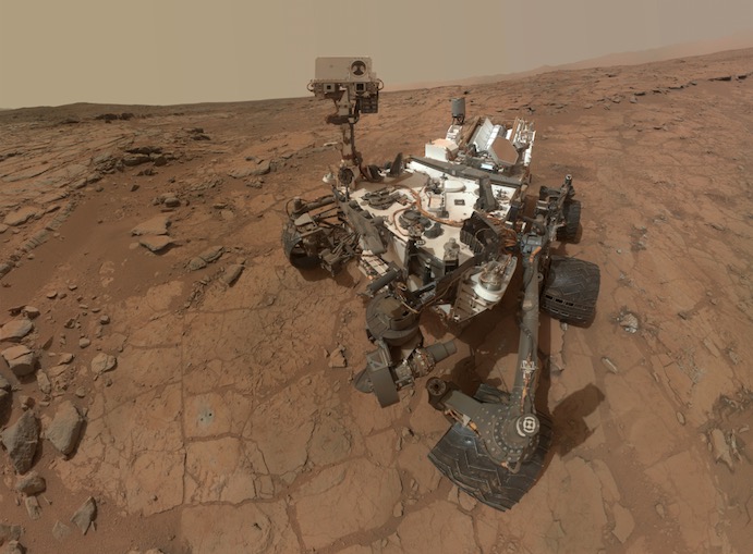 Rover detects organic matter on Mars