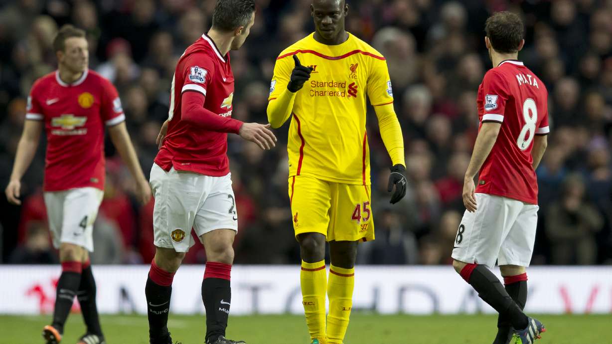 Balotelli suspended 1 match for social media post