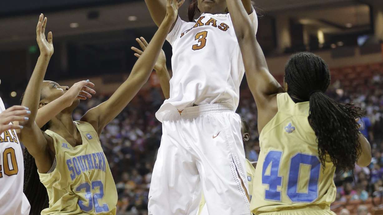 Longhorns men and women rolling in 2014