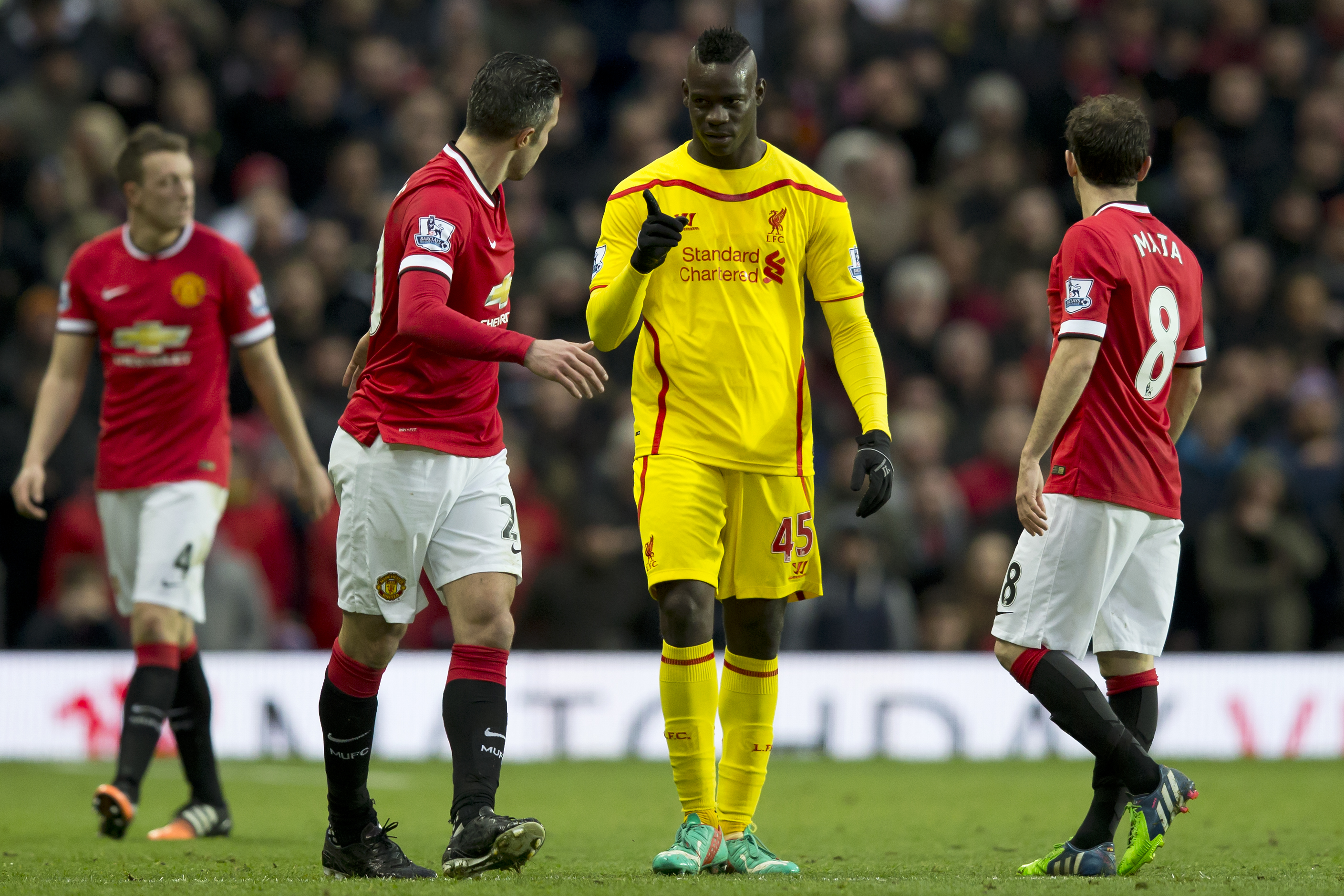 Balotelli suspended 1 match for social media post