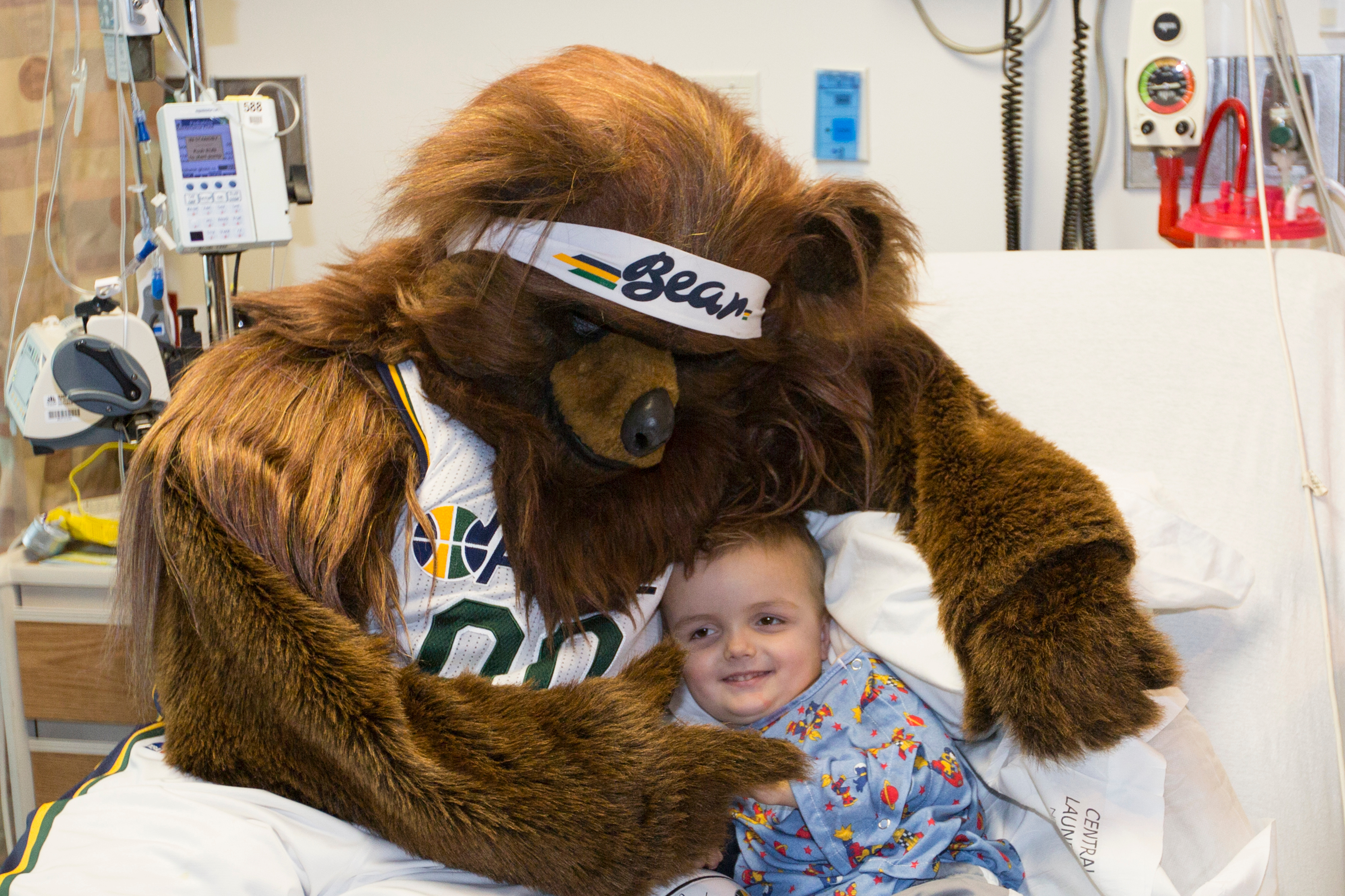 Jazz Bear visiting patients at Primary Children's during the holiday season. Credit: Utah Jazz